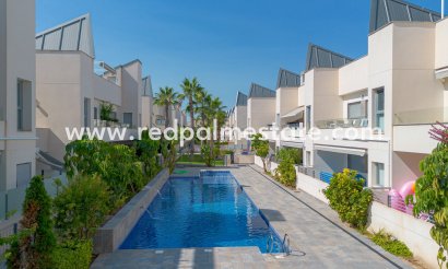 Apartments - Resale - Torrevieja - Torrevieja