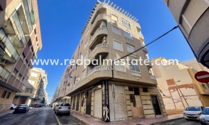 Apartments - Resale - Torrevieja - Torrevieja