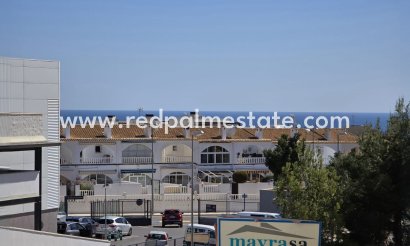 Appartement - Herverkoop -
            Orihuela Costa - MY-62393