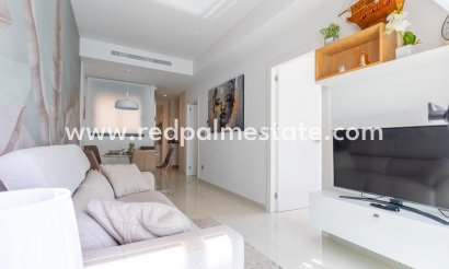 Appartement - Herverkoop -
            Torrevieja - MR2-32150
