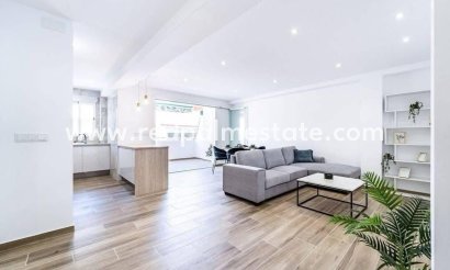 Appartement - Herverkoop - Torrevieja - Torrevieja