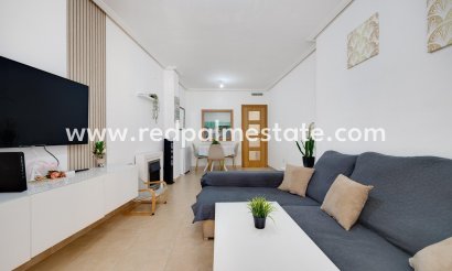 Appartement - Herverkoop - Torrevieja - Villa Madrid