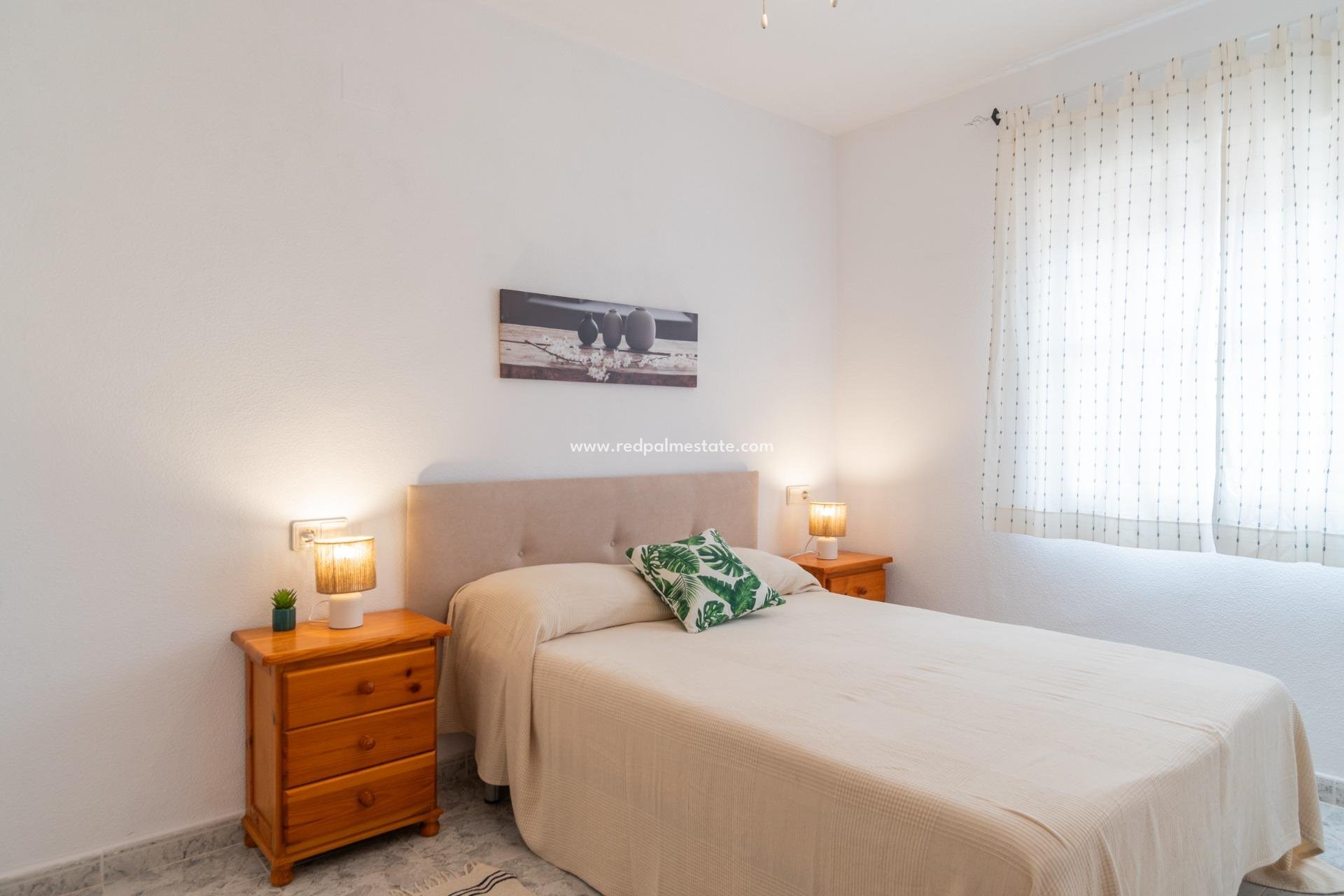  - Appartement -
Orihuela Costa - Playa Flamenca