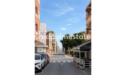 Appartement - Revente - Torrevieja -
                Centro Torrevieja