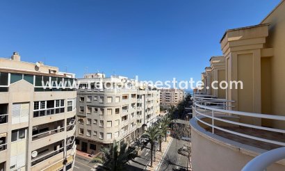 Appartement - Revente -
            Torrevieja - MR2-77402