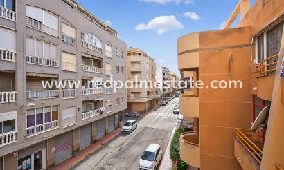 Appartements - Revente -
            Torrevieja - CB-82502