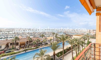 Appartements - Revente -
            Torrevieja - CH-16898