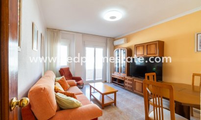 Appartements - Revente -
            Torrevieja - PF-66248