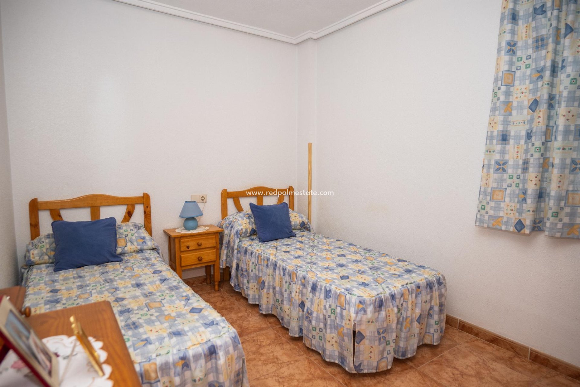 Återförsäljning - Apartamento -
Torrevieja - Center