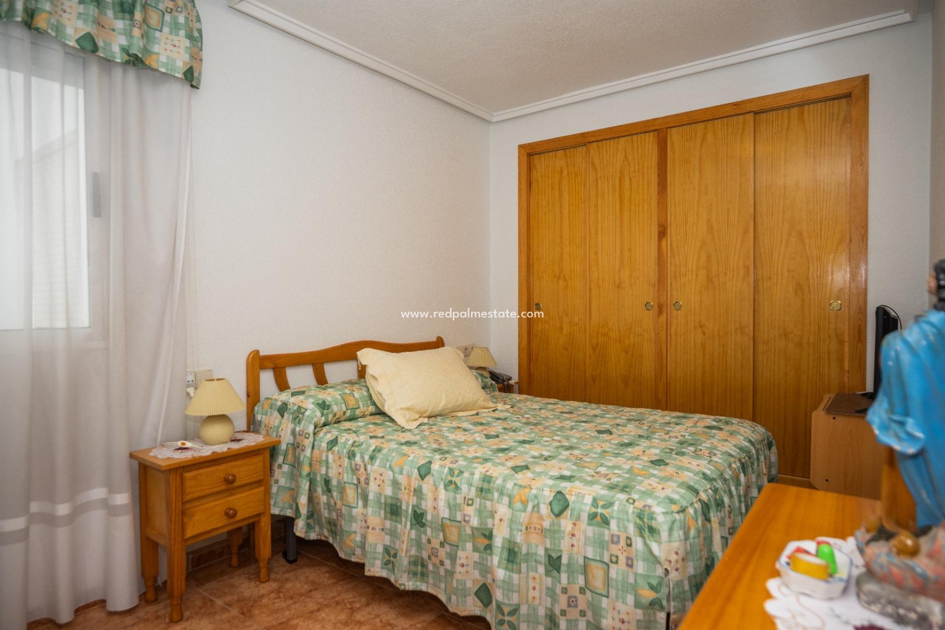 Återförsäljning - Apartamento -
Torrevieja - Center