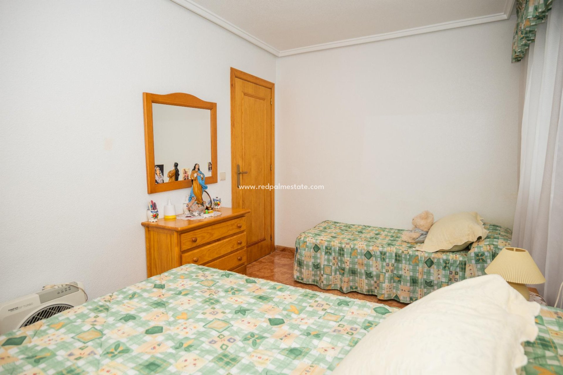 Återförsäljning - Apartamento -
Torrevieja - Center