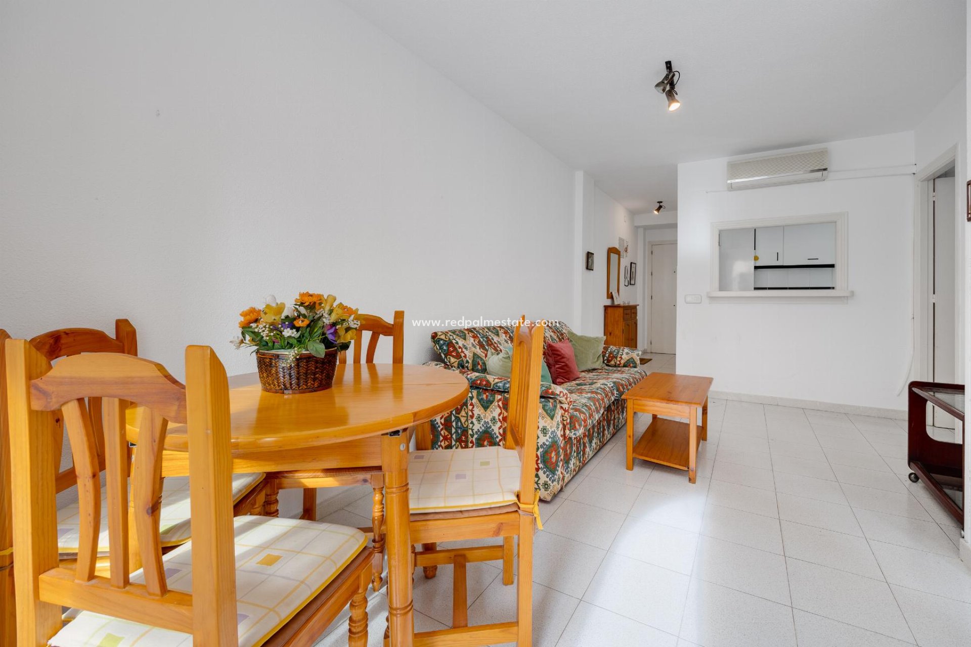 Återförsäljning - Apartamento -
Torrevieja - El Acequión - Los Náufragos