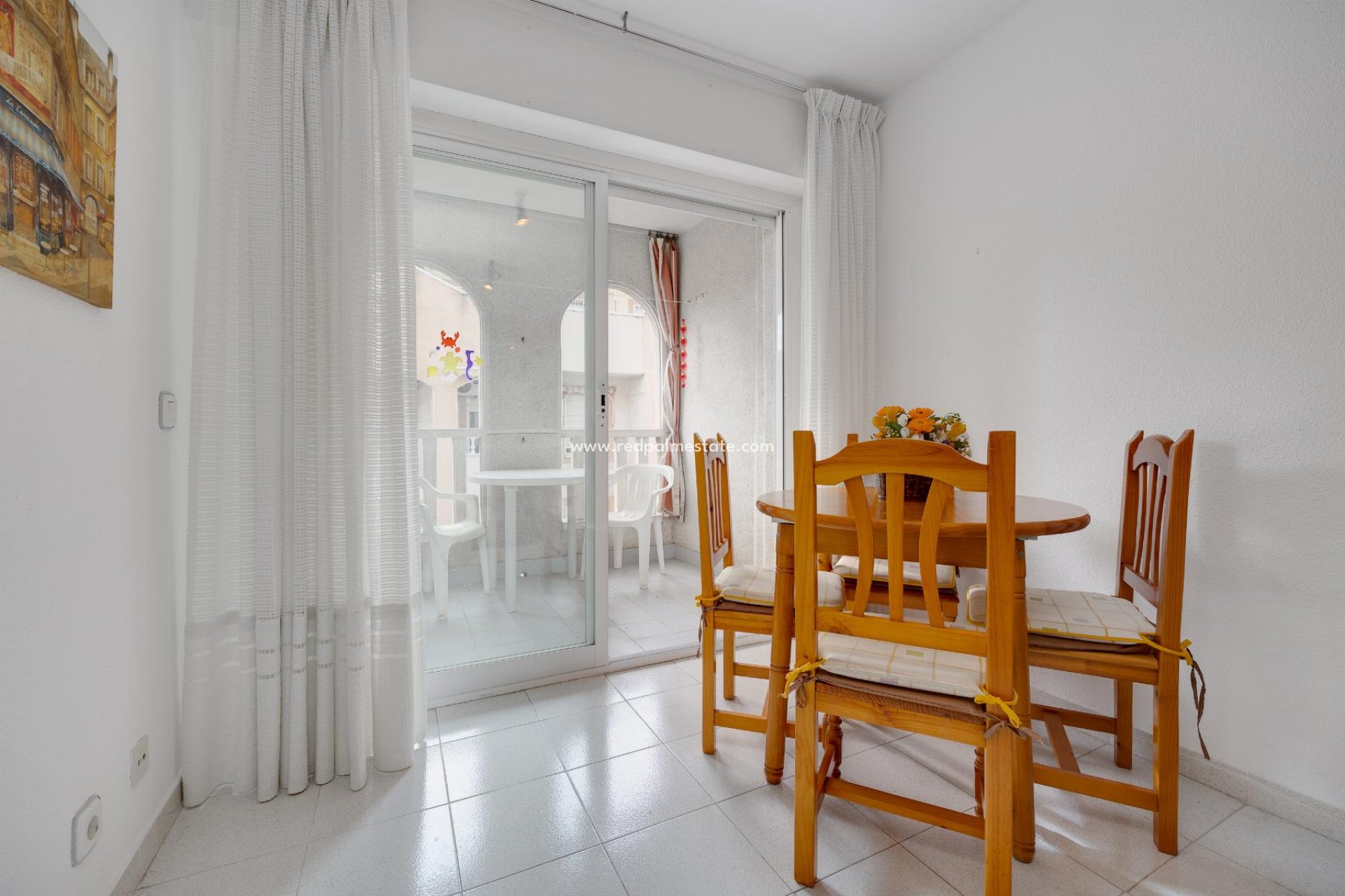 Återförsäljning - Apartamento -
Torrevieja - El Acequión - Los Náufragos