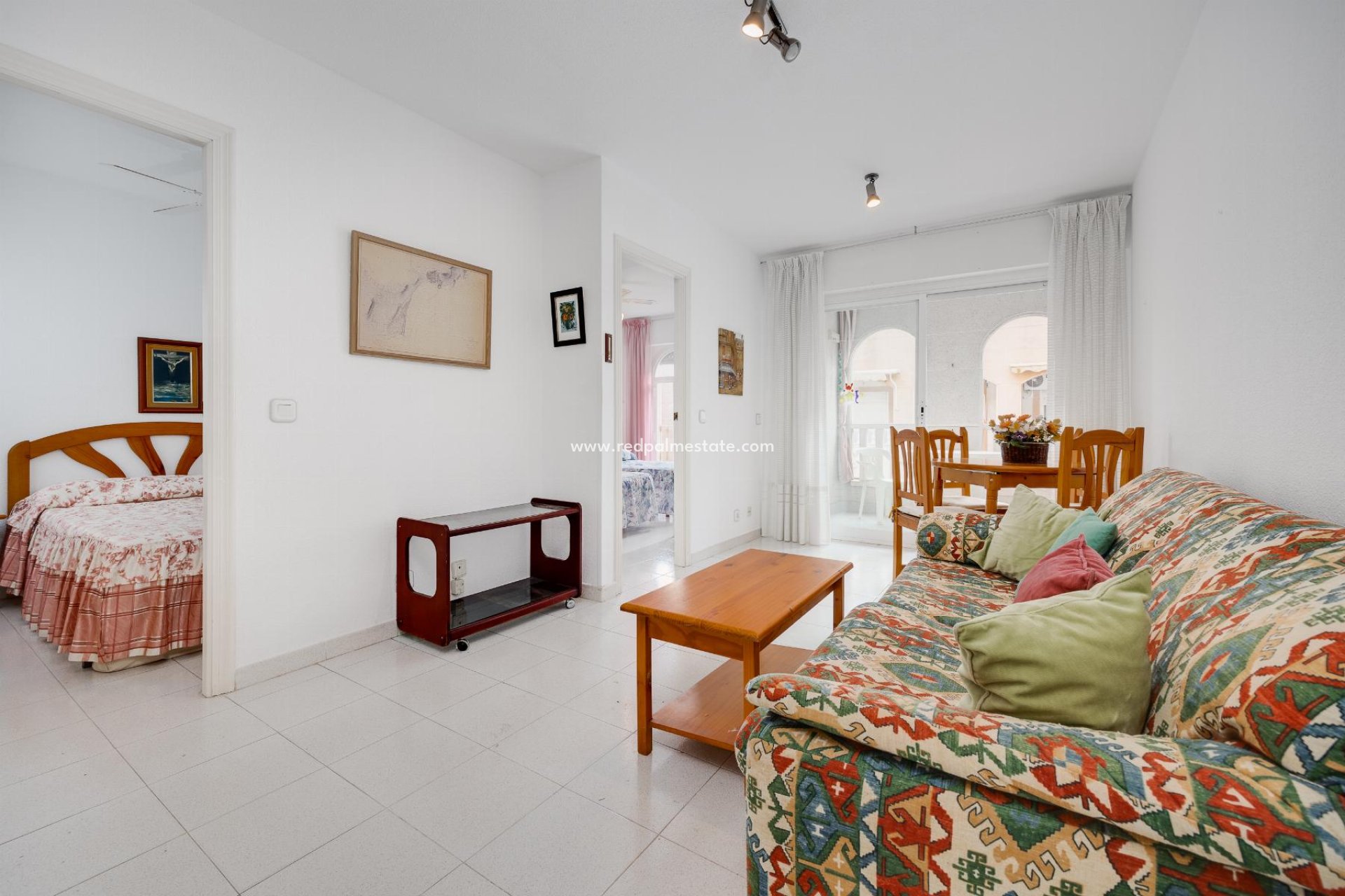 Återförsäljning - Apartamento -
Torrevieja - El Acequión - Los Náufragos