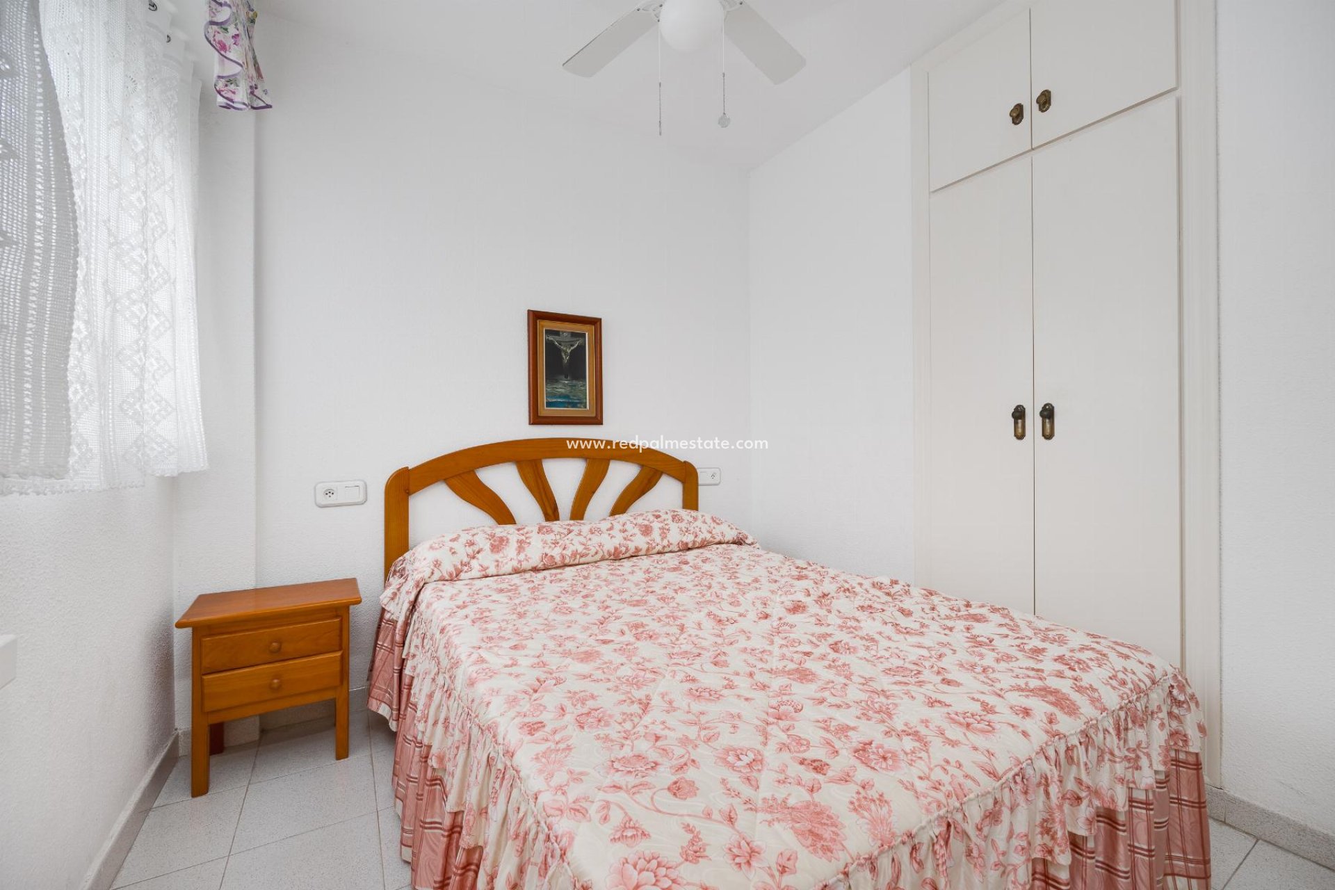 Återförsäljning - Apartamento -
Torrevieja - El Acequión - Los Náufragos