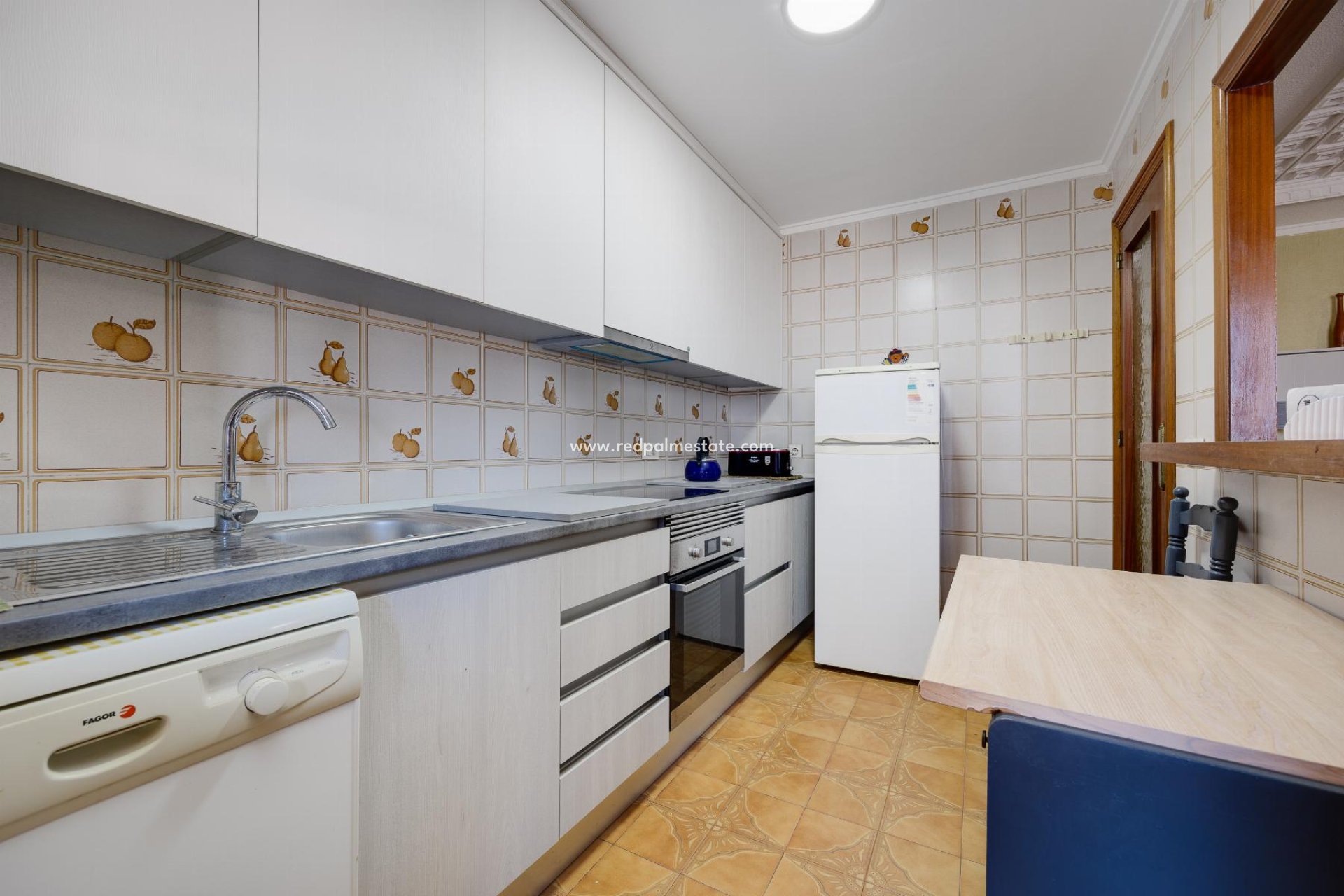 Återförsäljning - Apartamento -
Torrevieja - El Acequión - Los Náufragos