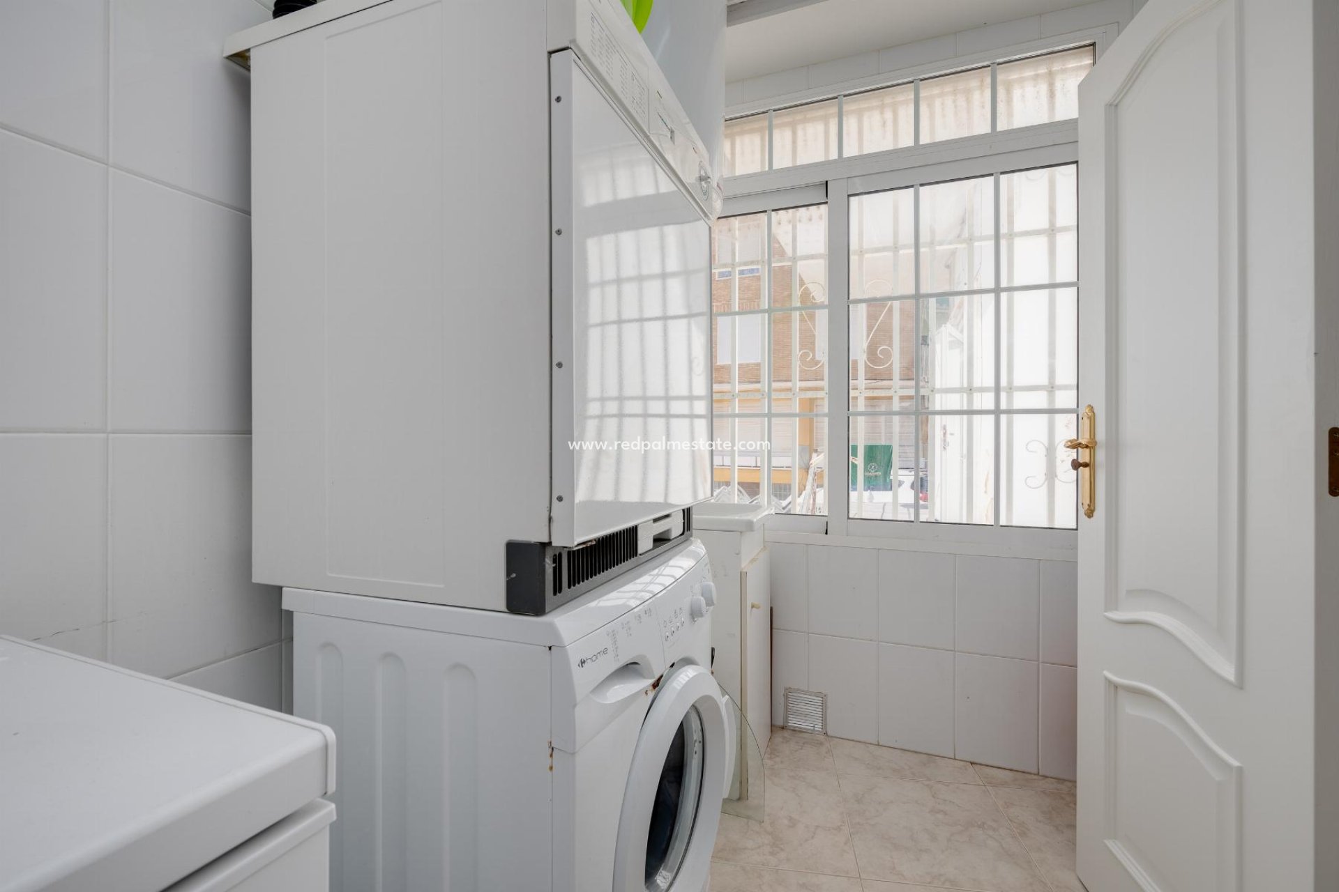 Återförsäljning - Apartamento -
Torrevieja - El Acequión - Los Náufragos