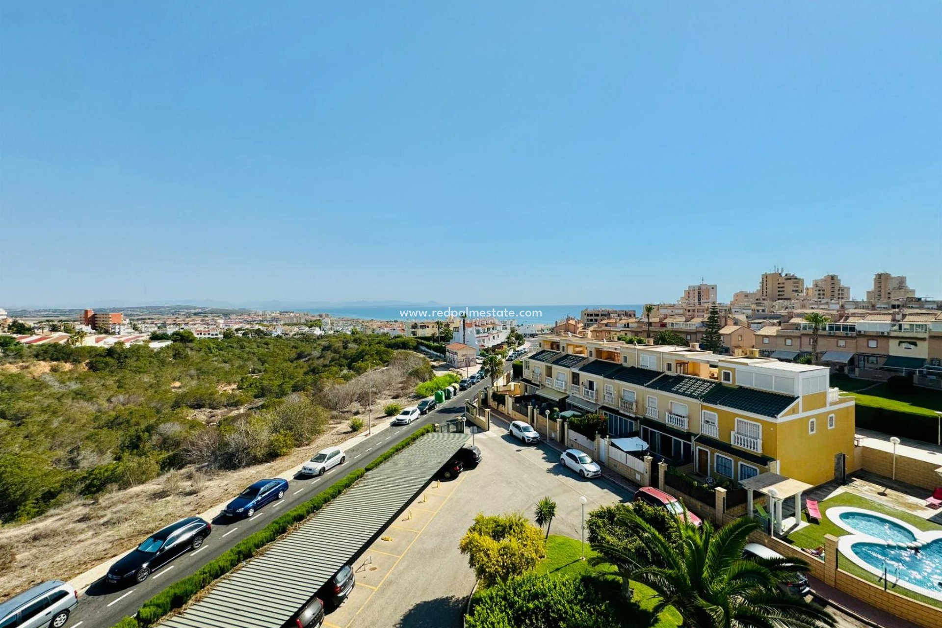 Återförsäljning - Apartamento -
Torrevieja - La Mata