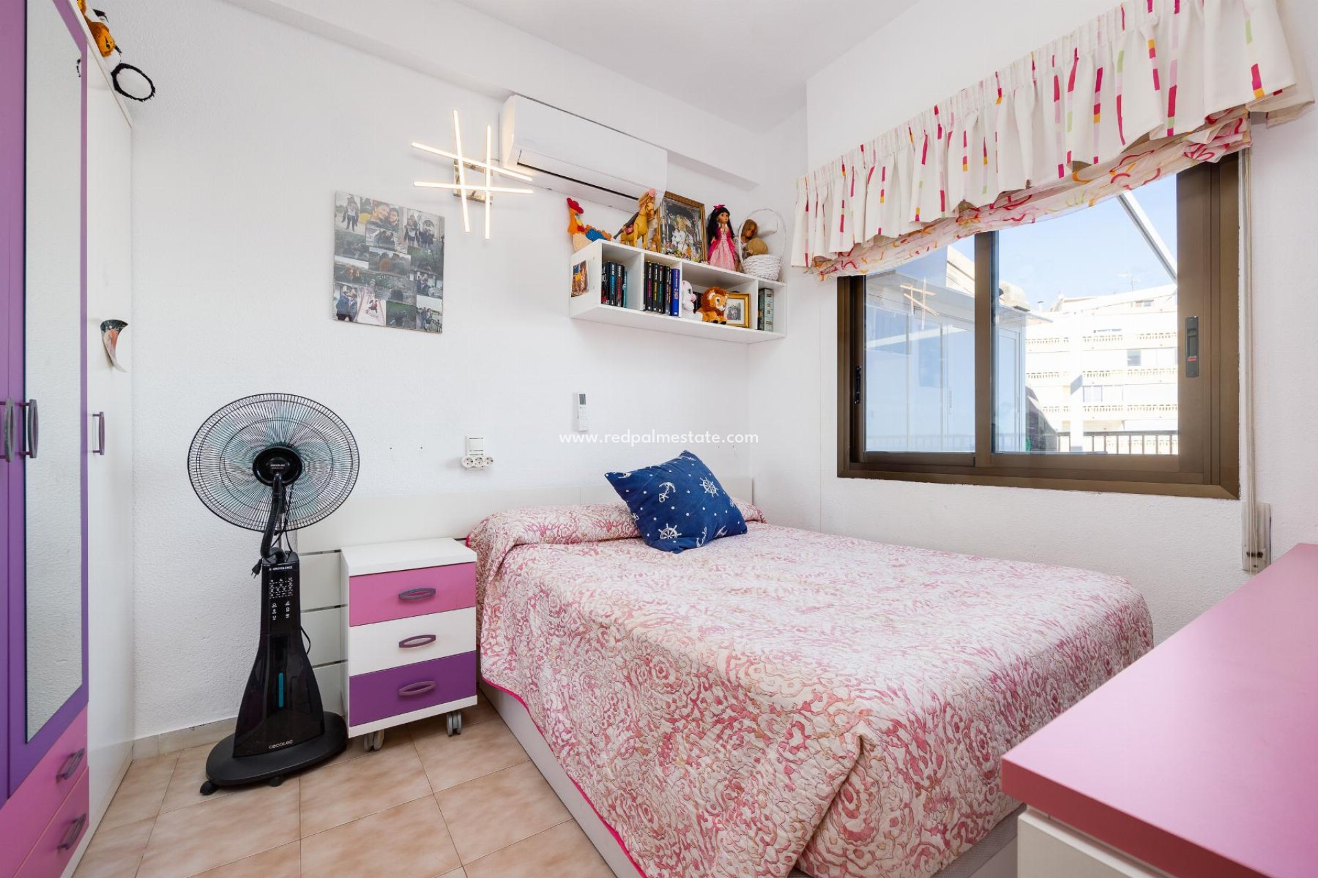 Återförsäljning - Apartamento -
Torrevieja - La Mata