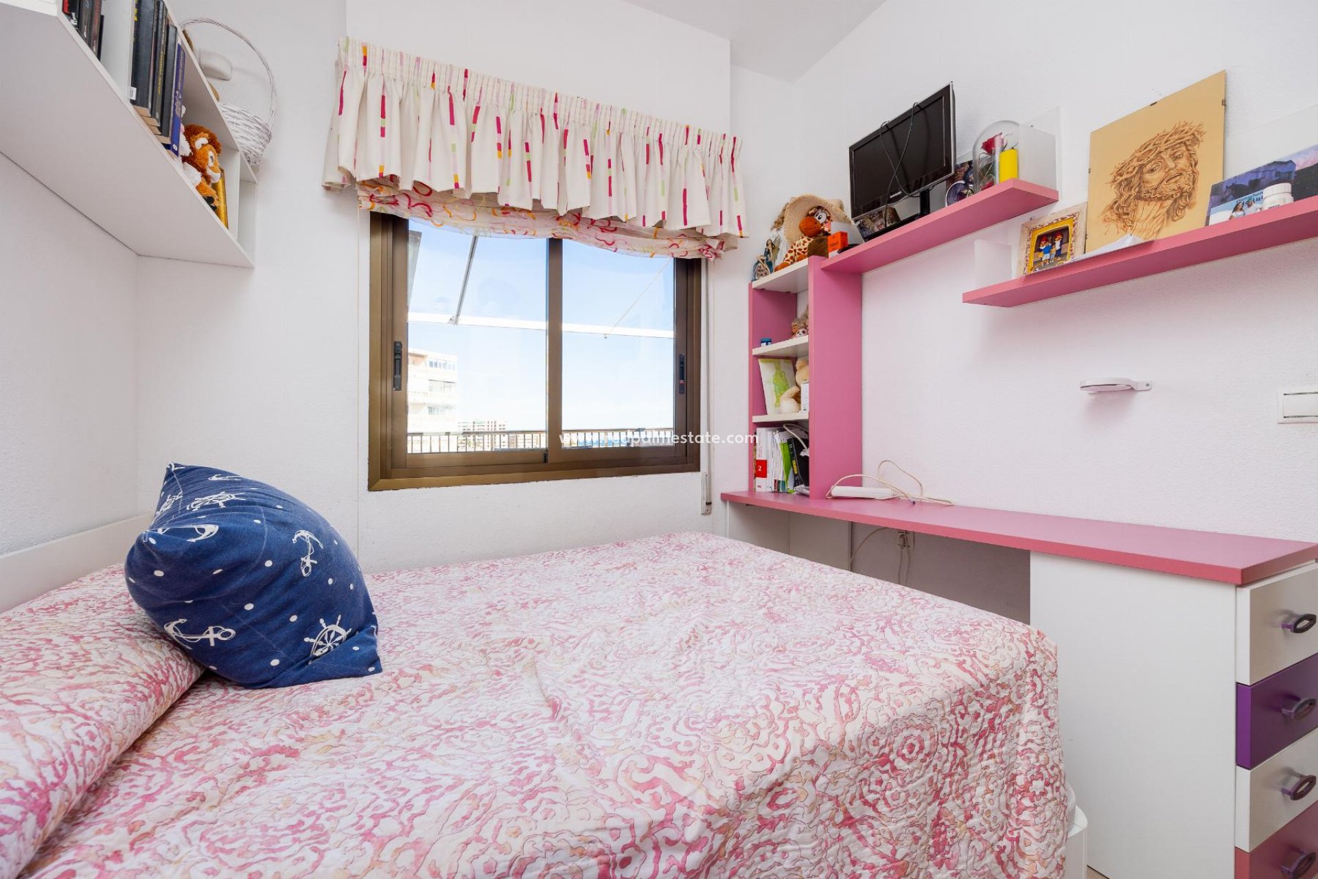 Återförsäljning - Apartamento -
Torrevieja - La Mata