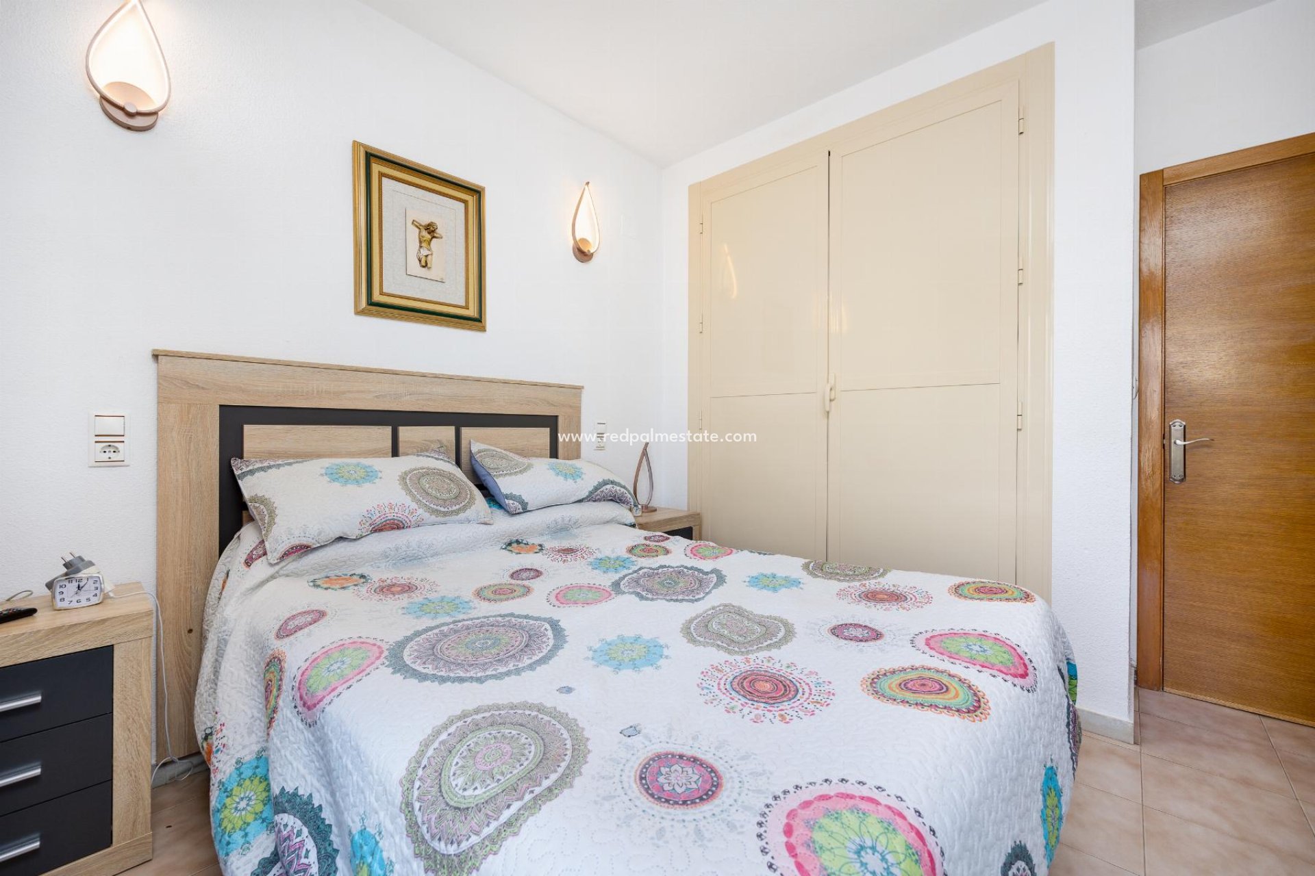 Återförsäljning - Apartamento -
Torrevieja - La Mata