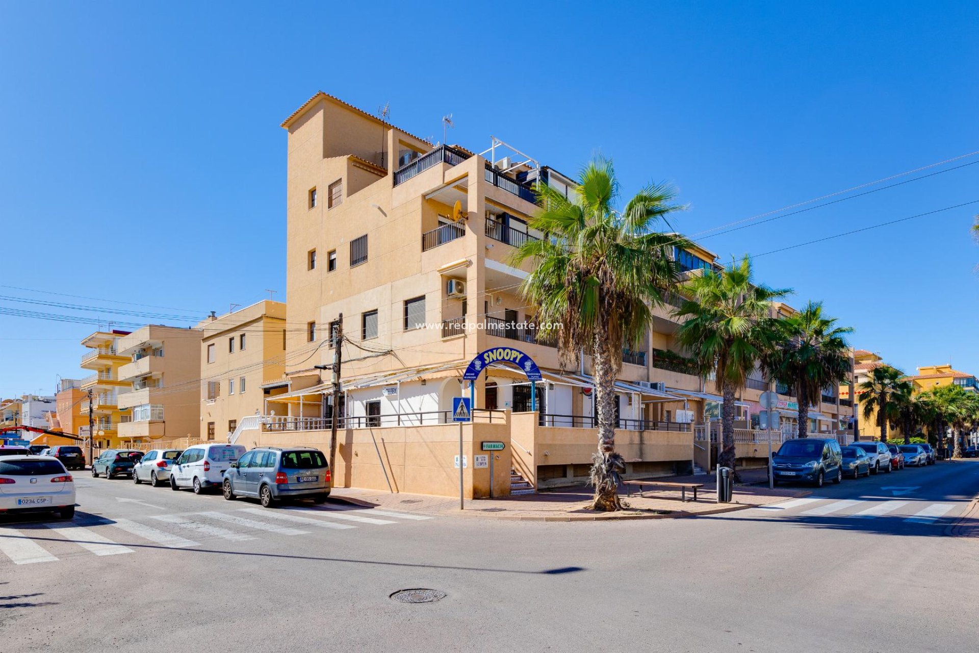 Återförsäljning - Apartamento -
Torrevieja - La Mata