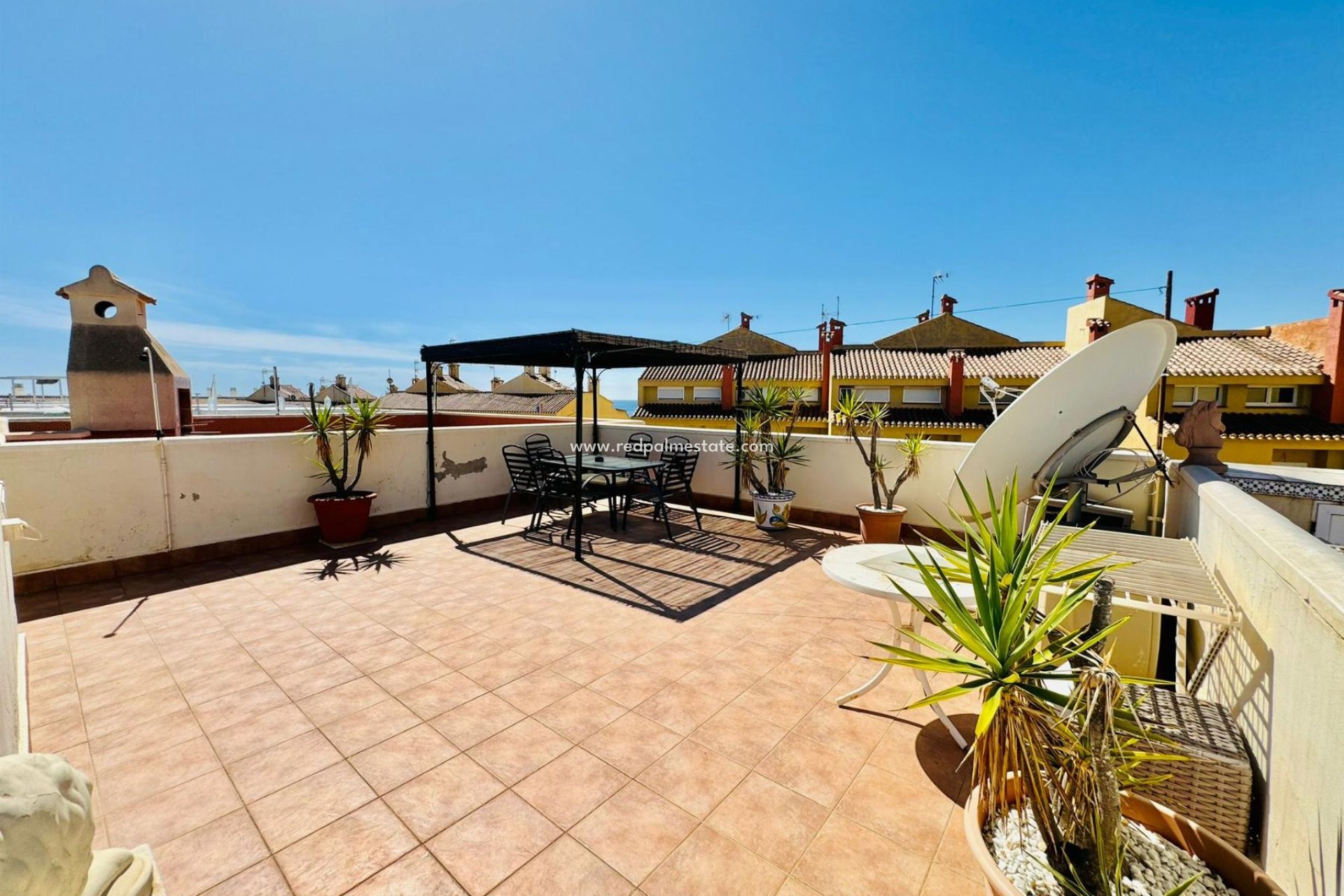 Återförsäljning - Apartamento -
Torrevieja - La Veleta