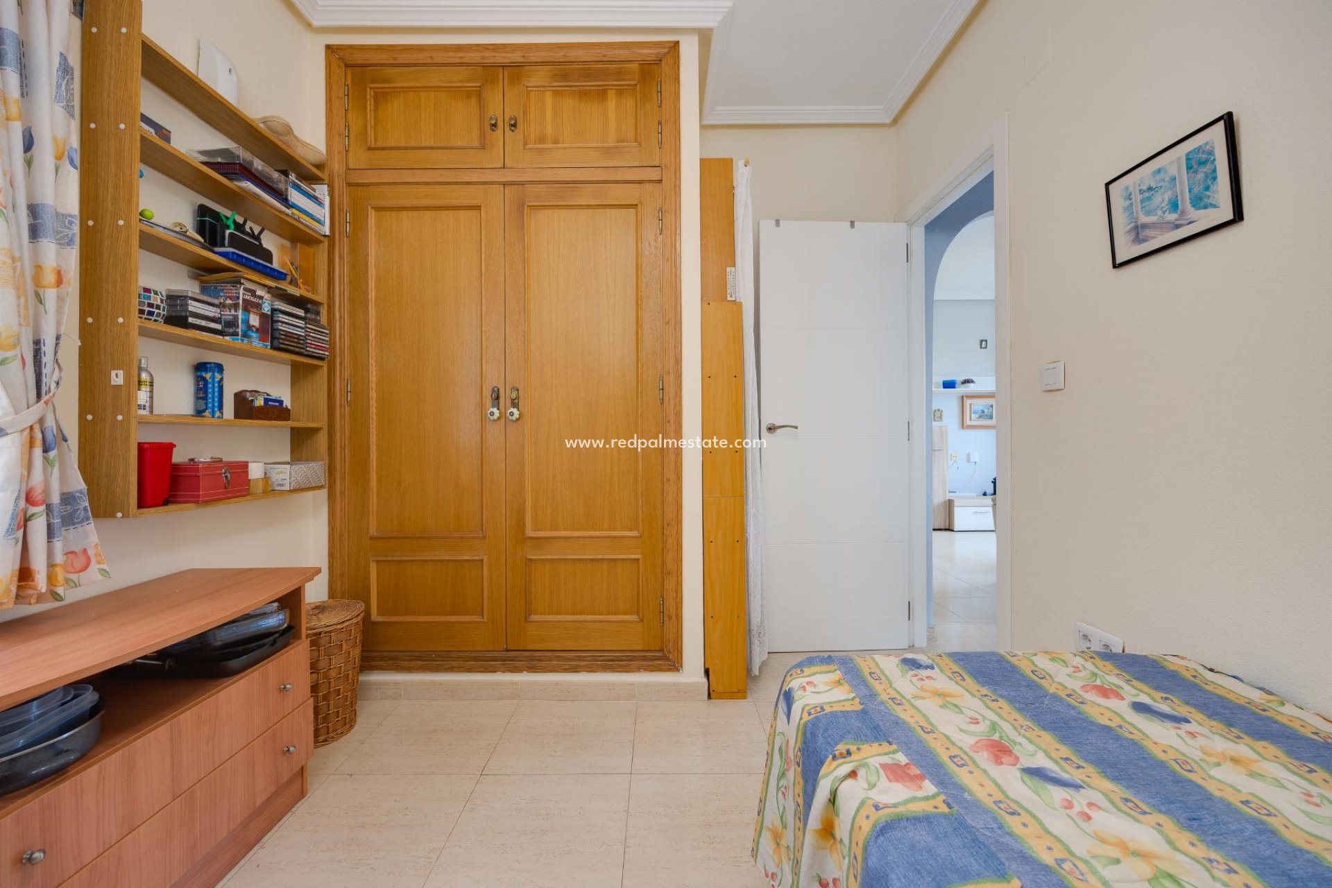 Återförsäljning - Apartamento -
Torrevieja - Playa de Los Locos-Curva del Palangre