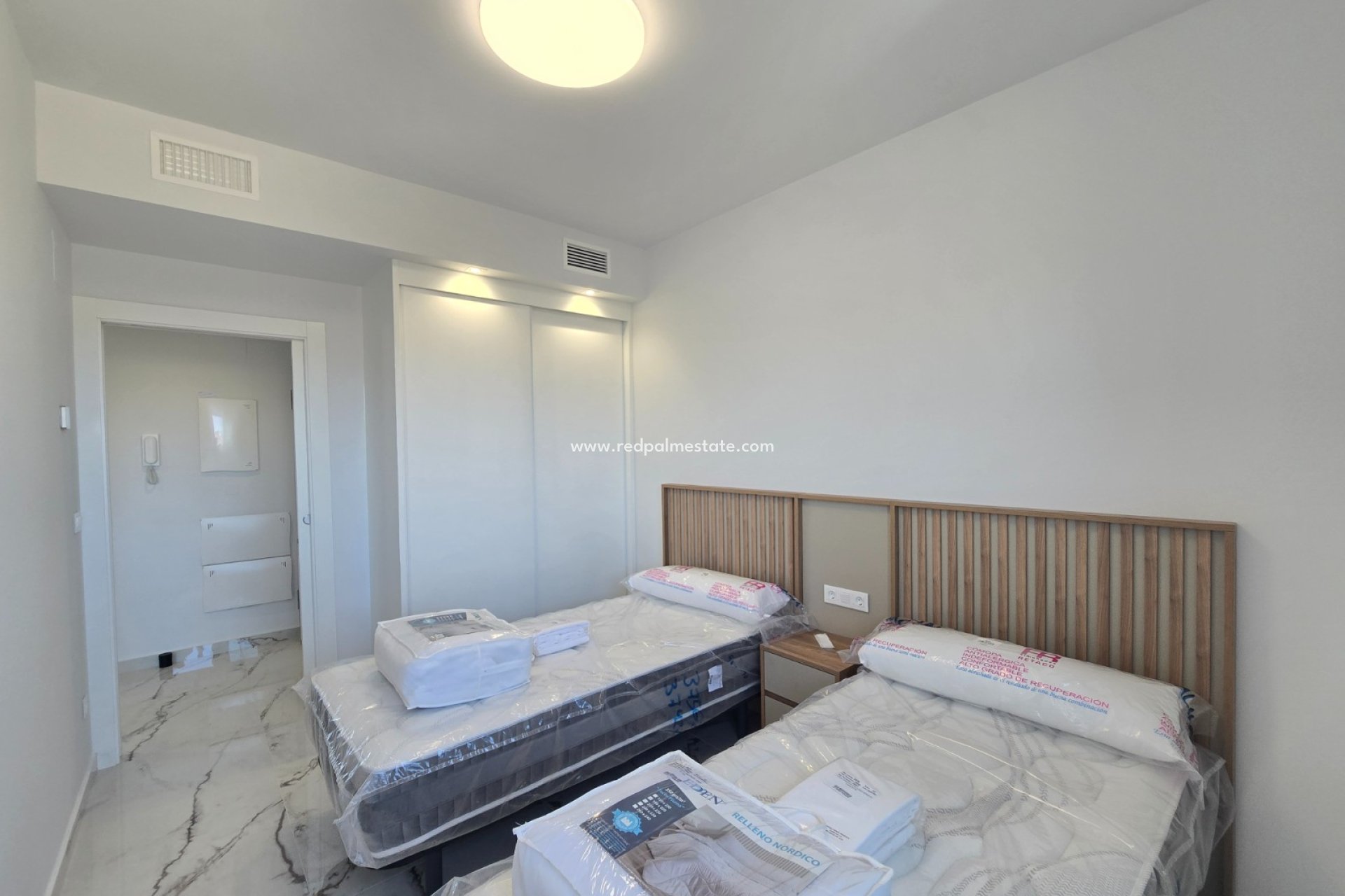 Återförsäljning - Apartment / Flat * -
Orihuela Costa * - Los Altos *