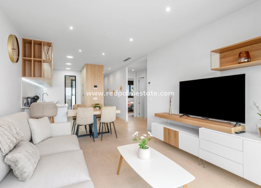 Återförsäljning - Apartment - Ground Floor Apartment -
Torrevieja - Los balcones