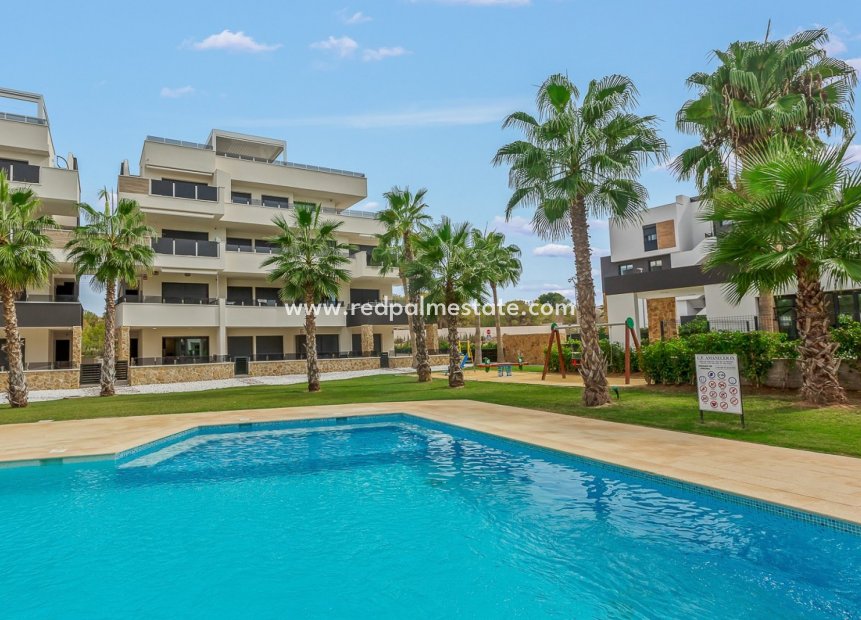 Återförsäljning - Bottenvåning -
Torrevieja - Los Balcones - Los Altos del Edén