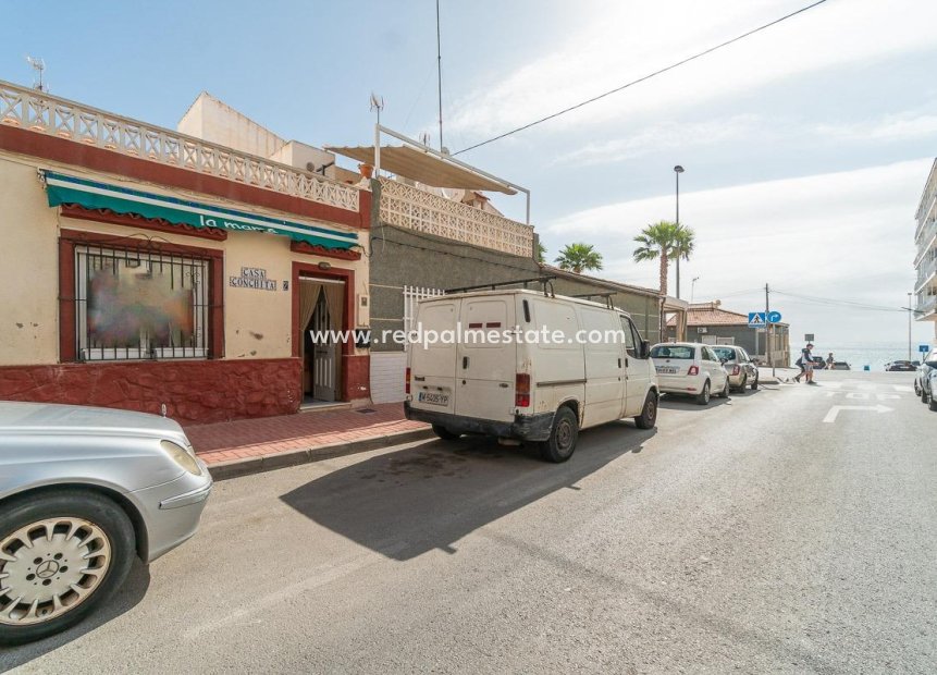 Återförsäljning - Bottenvåning -
Torrevieja - Playa de los Naufragos