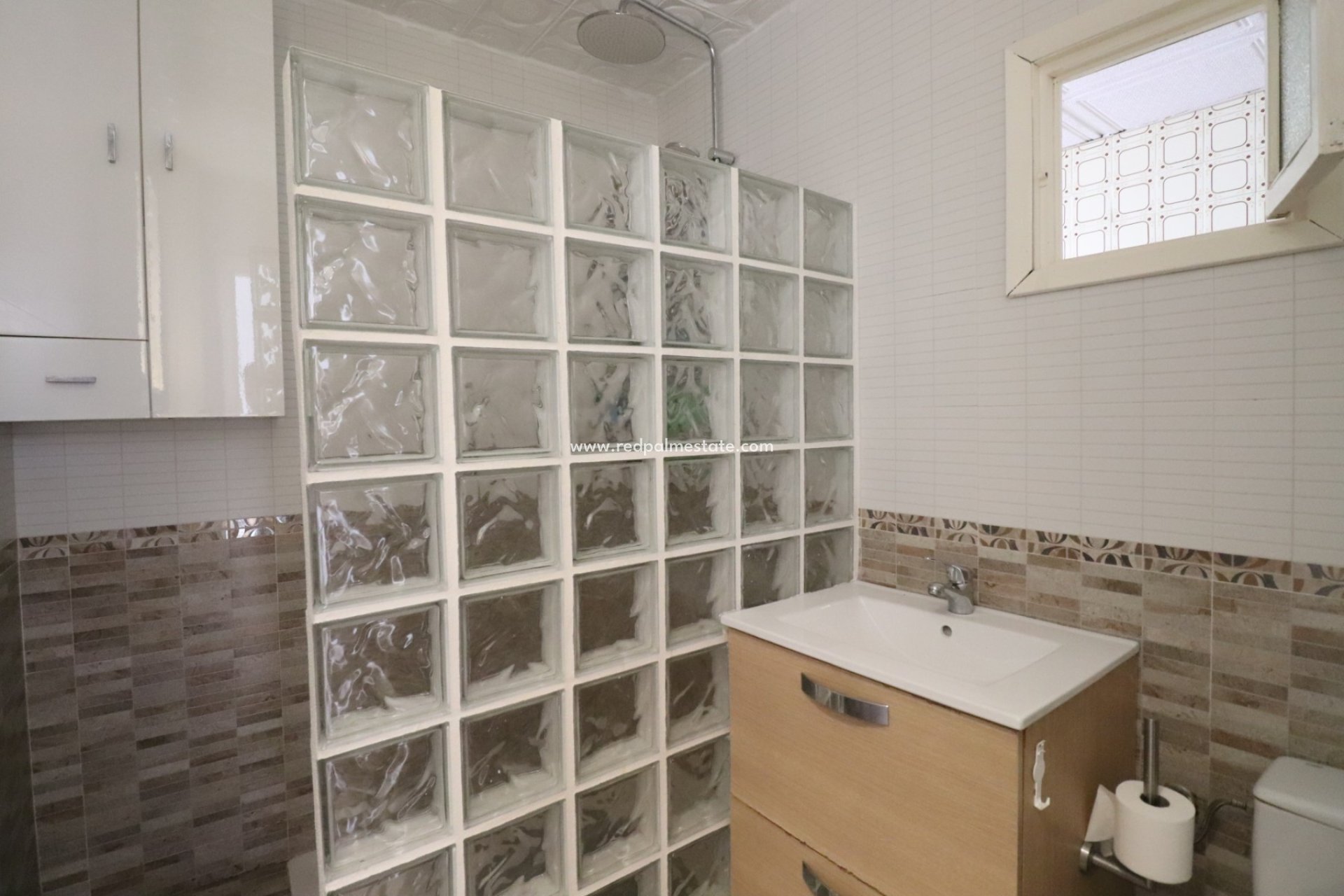 Återförsäljning - Bungalow -
Benijofar