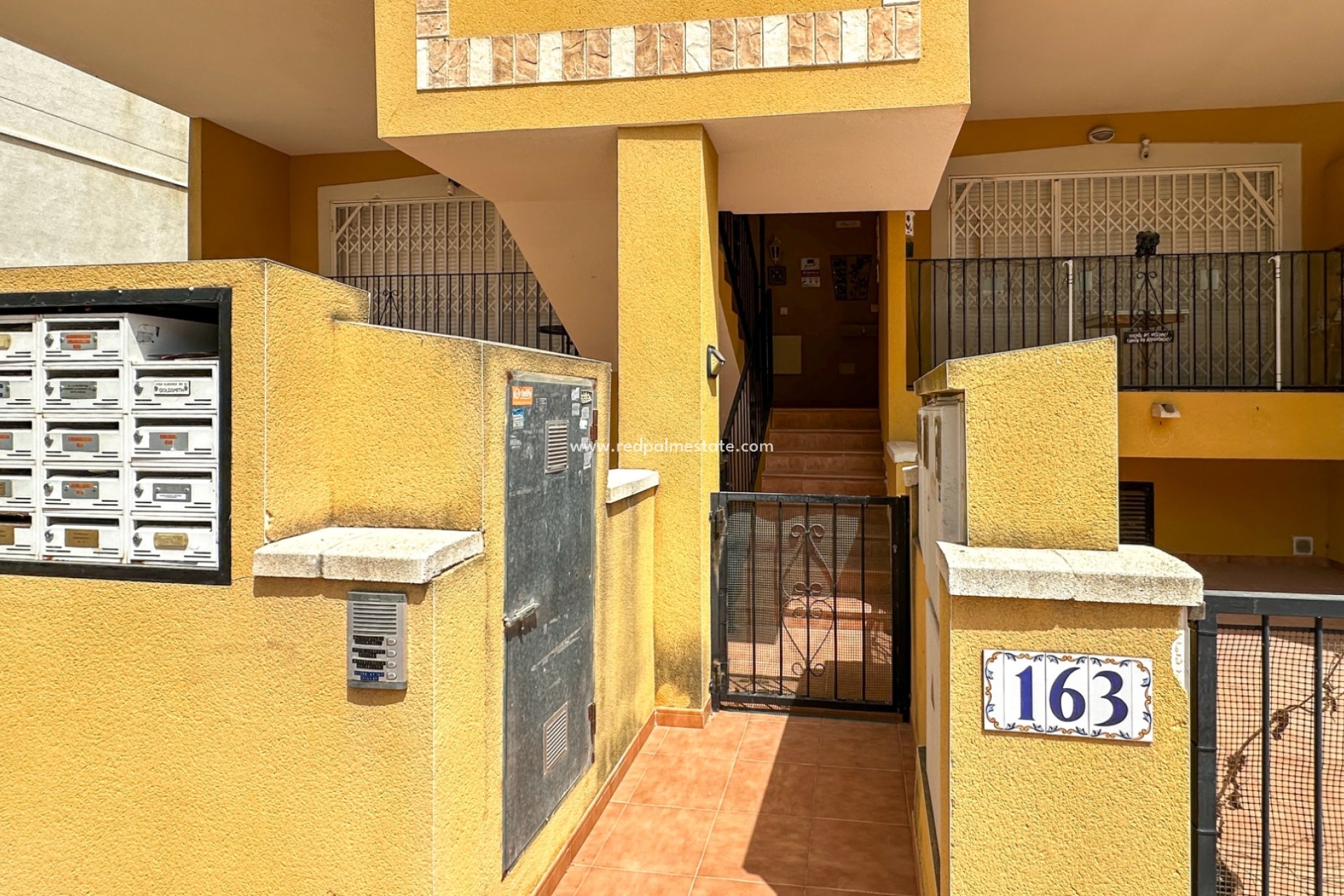 Återförsäljning - Bungalow -
Daya Nueva - Costa Blanca