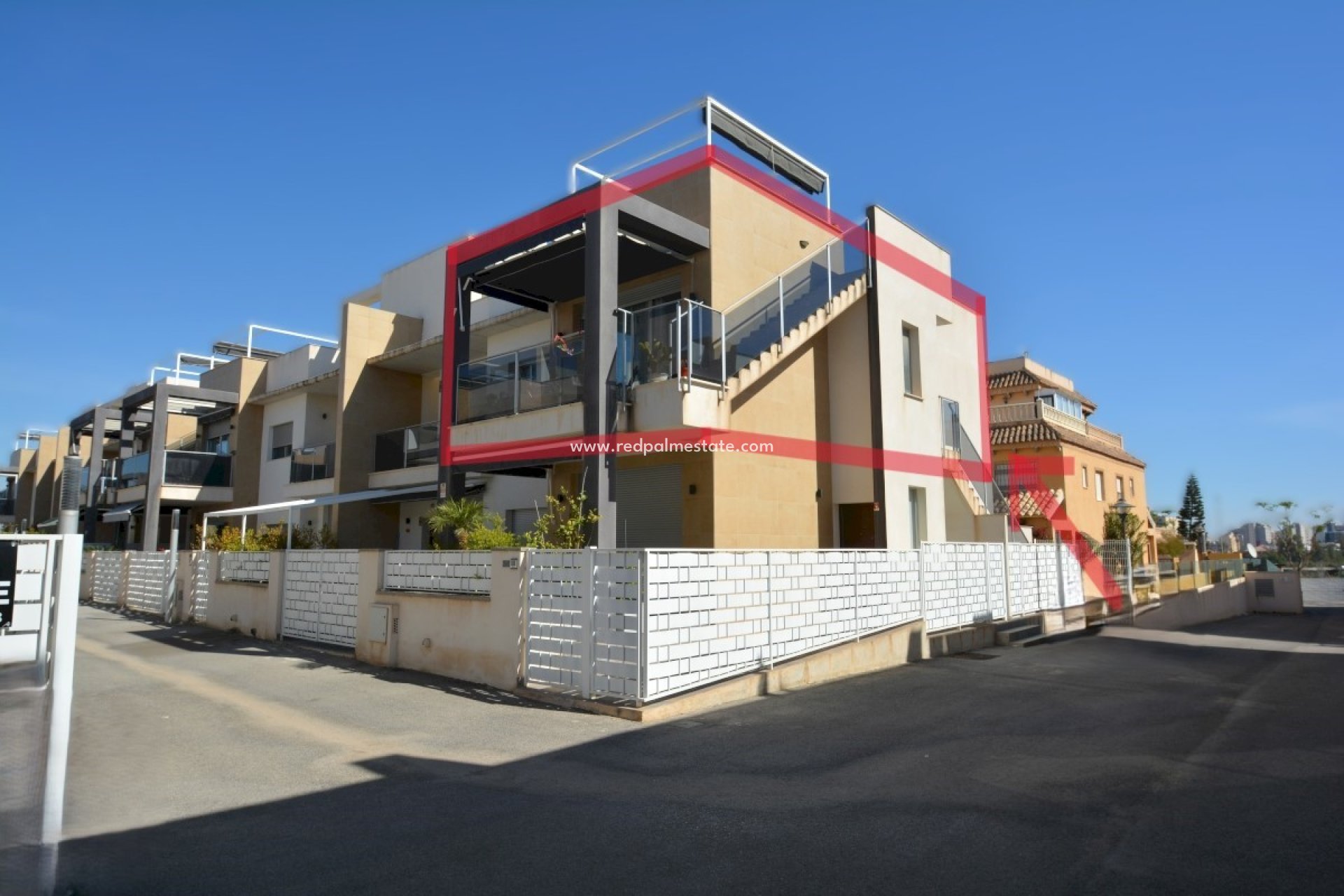 Återförsäljning - Bungalow -
Guardamar del Segura - Costa Blanca