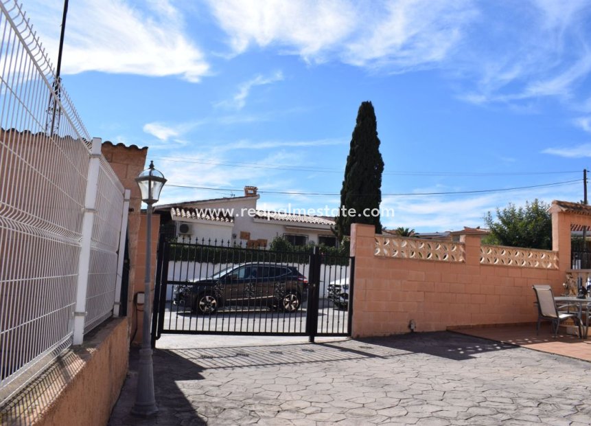 Återförsäljning - Bungalow -
La Nucía - Costa Blanca