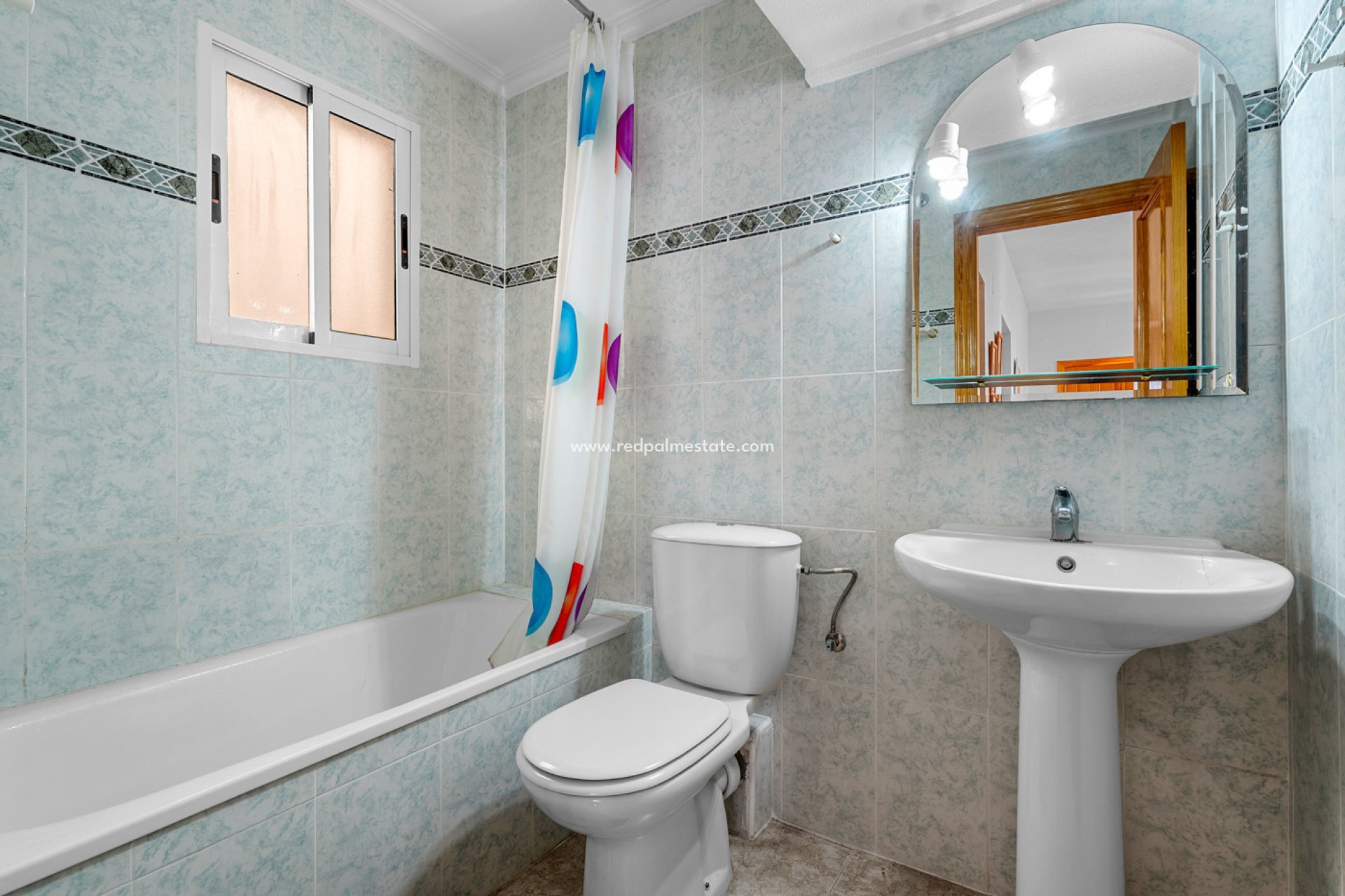 Återförsäljning - Bungalow -
Orihuela Costa - Cabo Roig