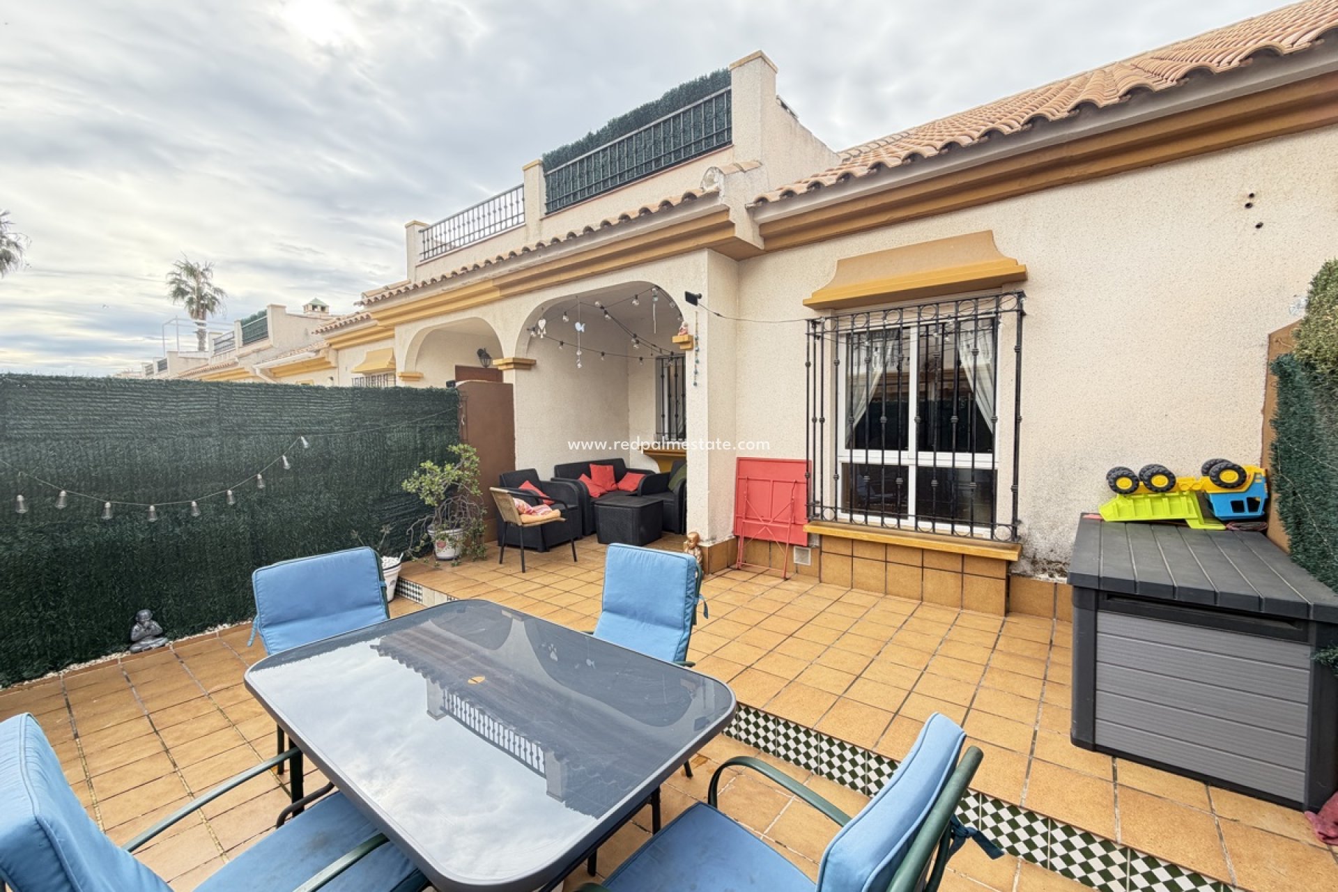Återförsäljning - Bungalow -
Orihuela Costa - Cabo Roig