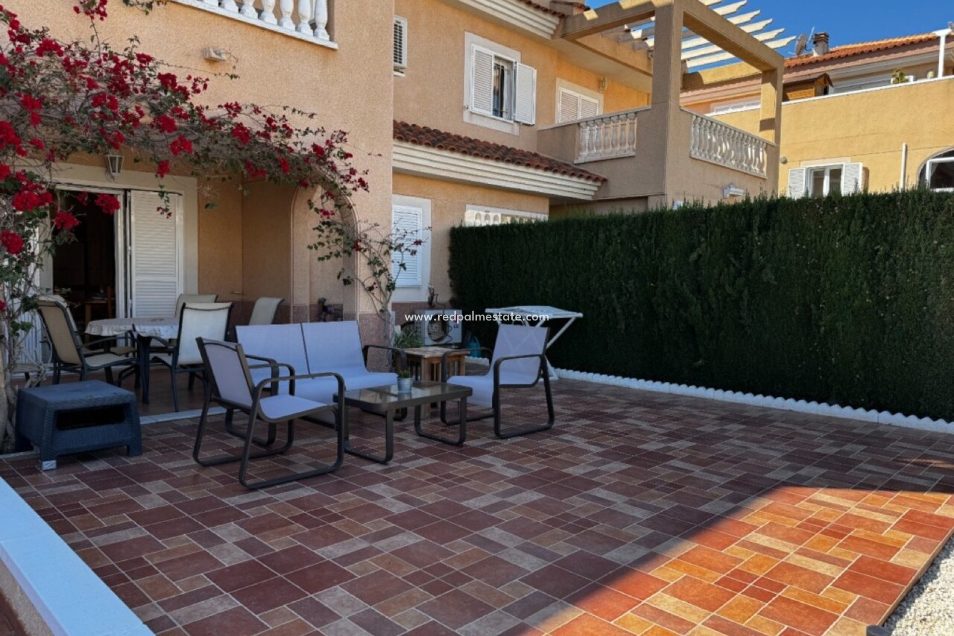 Återförsäljning - Bungalow -
Orihuela Costa - Costa Blanca