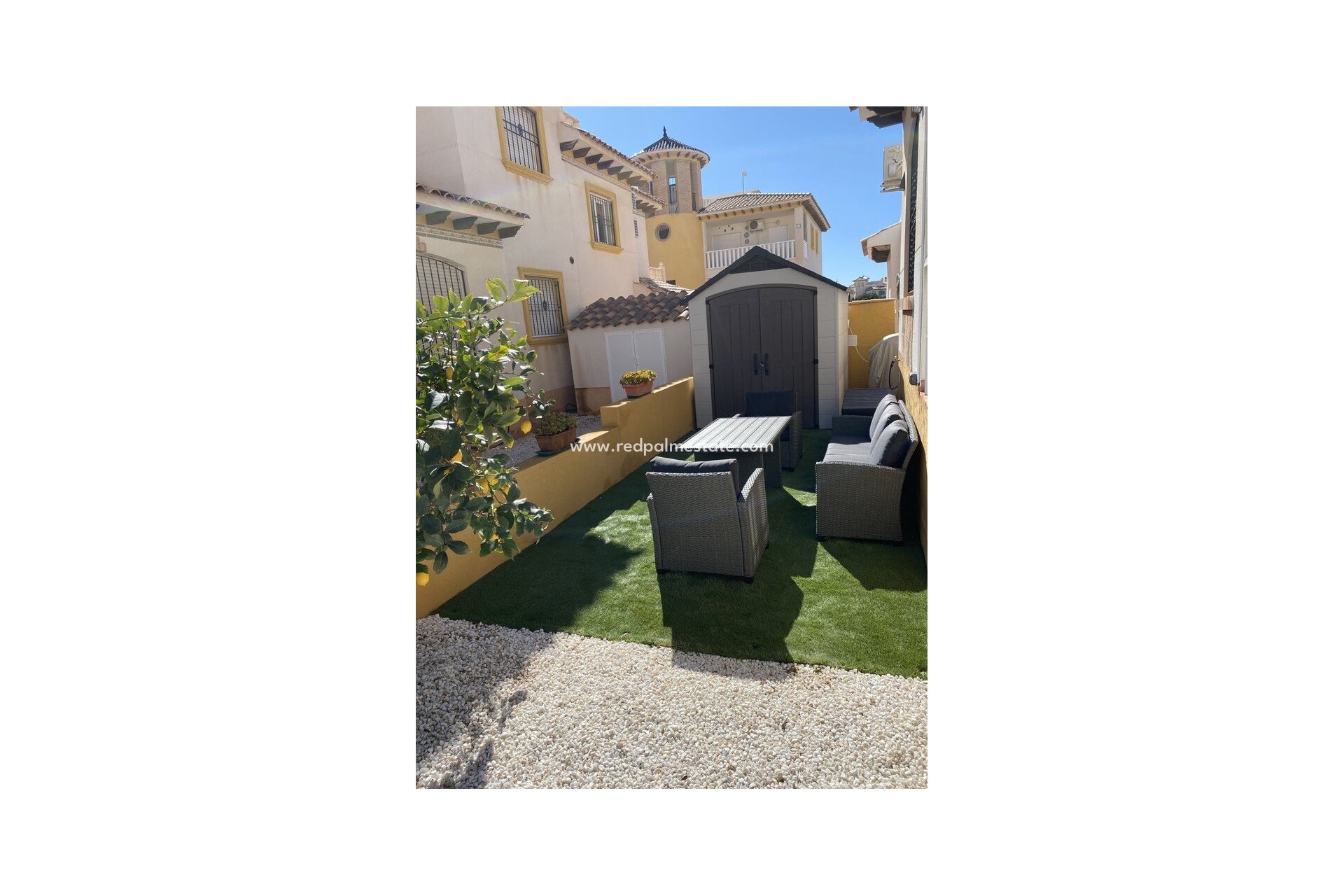 Återförsäljning - Bungalow -
Orihuela Costa - Costa Blanca
