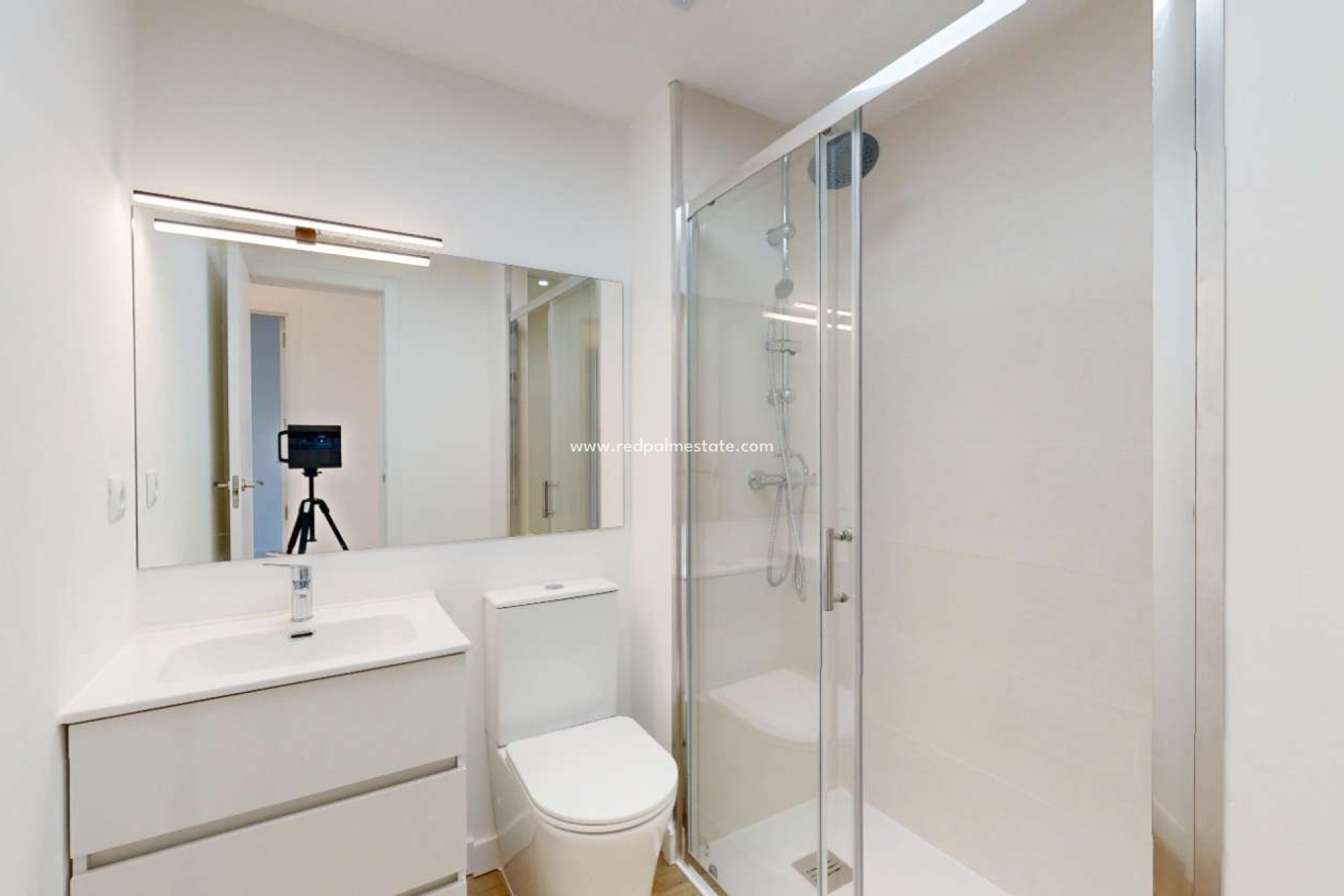 Återförsäljning - Bungalow -
Orihuela Costa - Inland