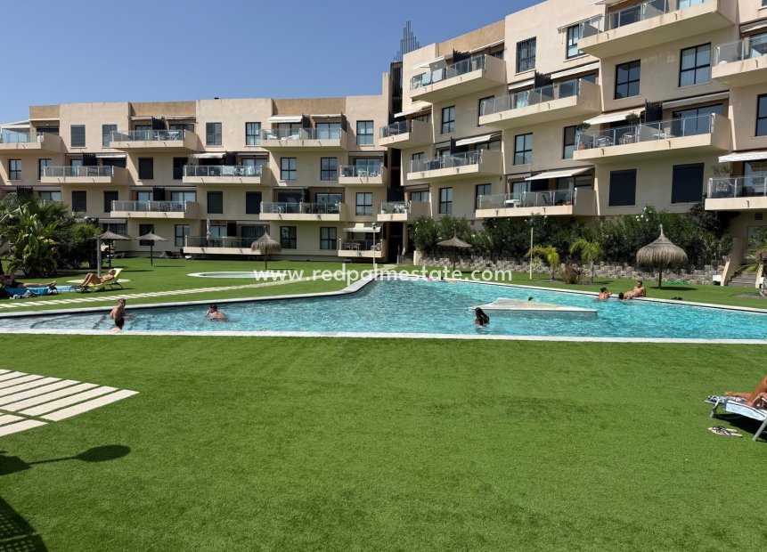 Återförsäljning - Bungalow -
Orihuela Costa - La Zenia