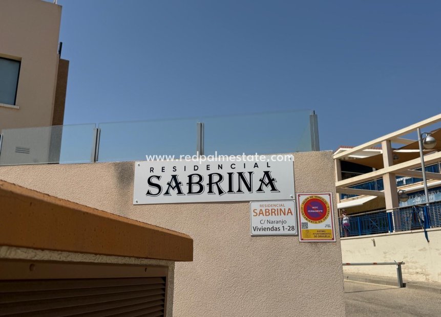 Återförsäljning - Bungalow -
Orihuela Costa - La Zenia