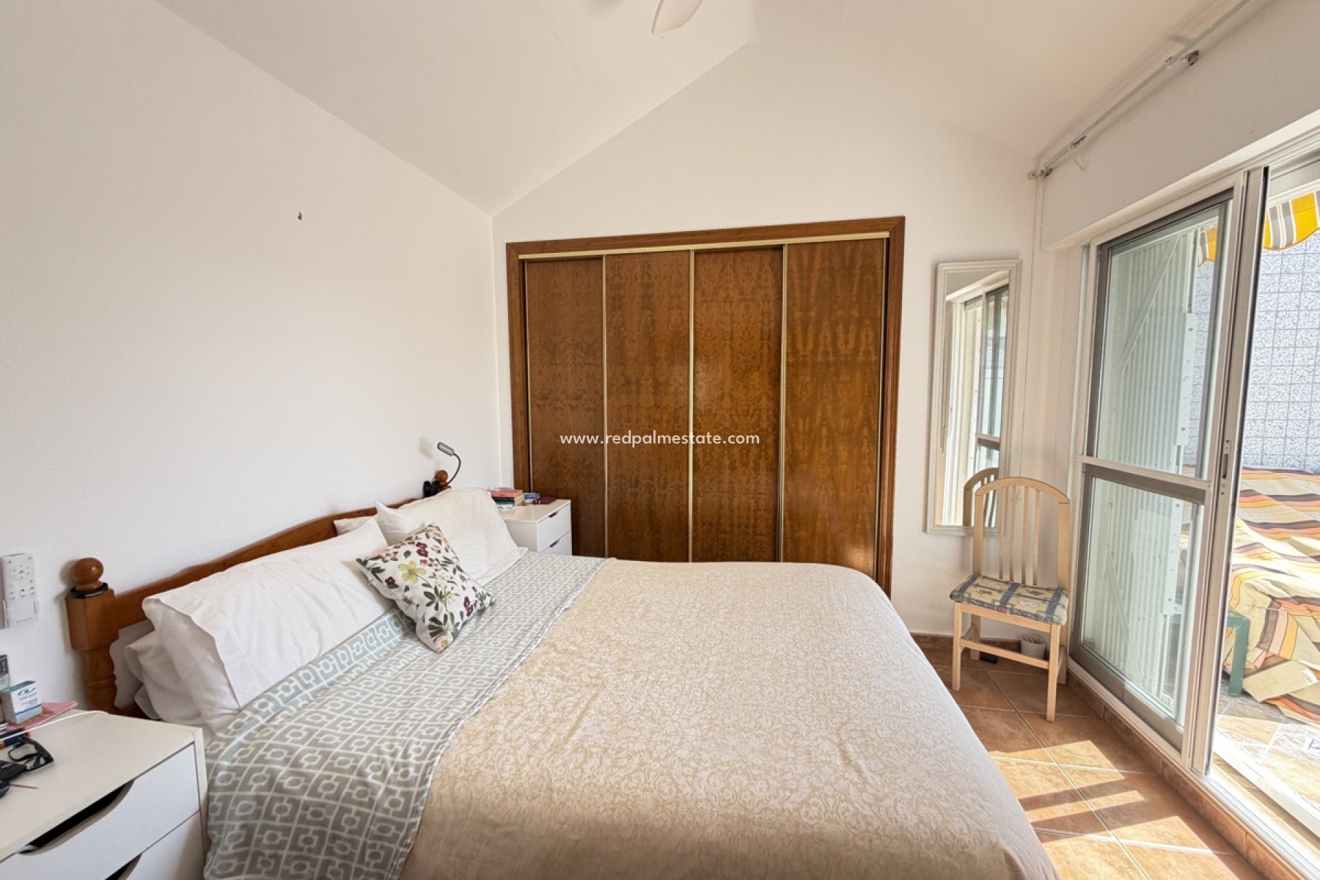 Återförsäljning - Bungalow -
Orihuela Costa - La Zenia