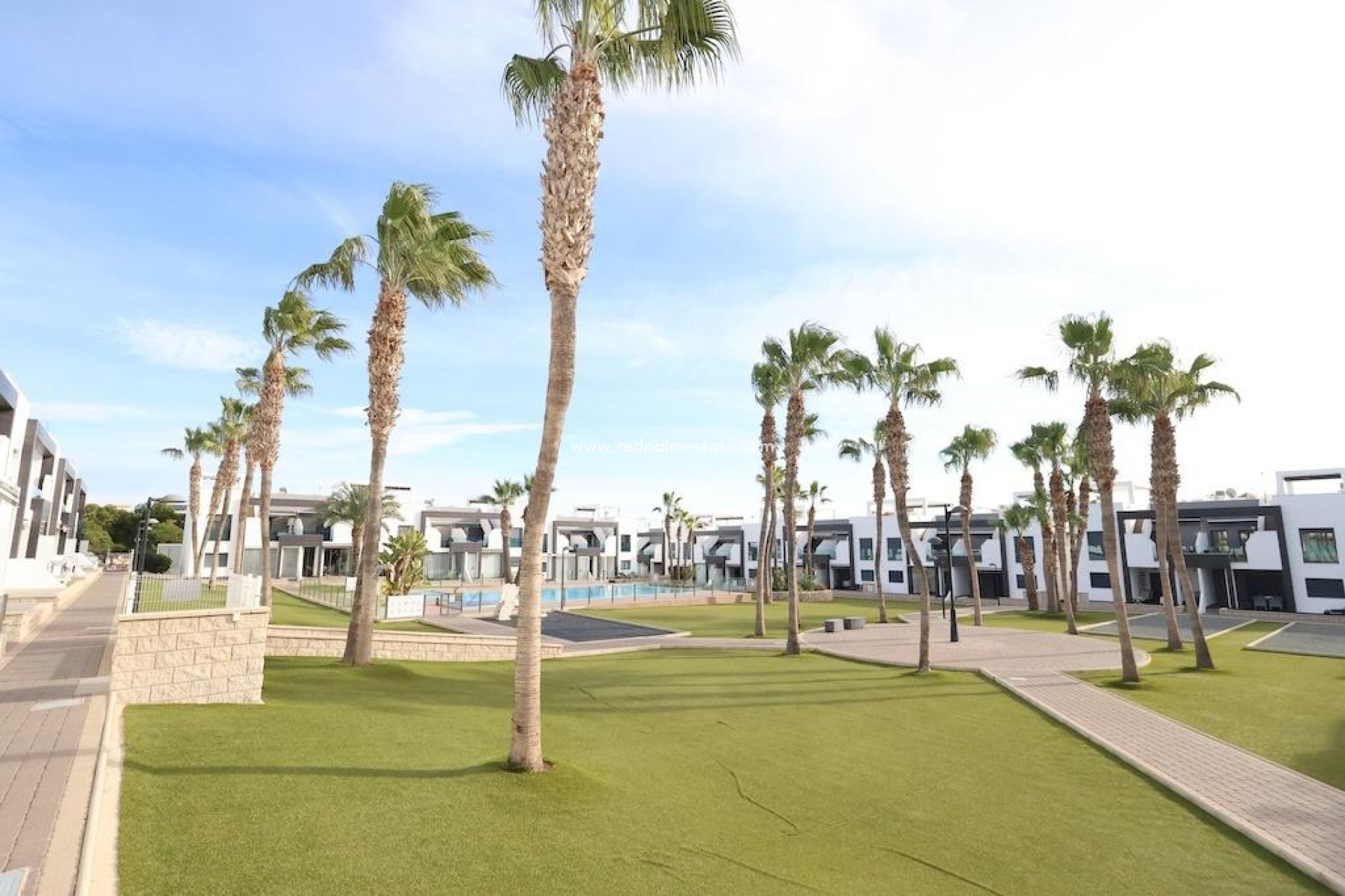 Återförsäljning - Bungalow -
Orihuela Costa - La Zenia
