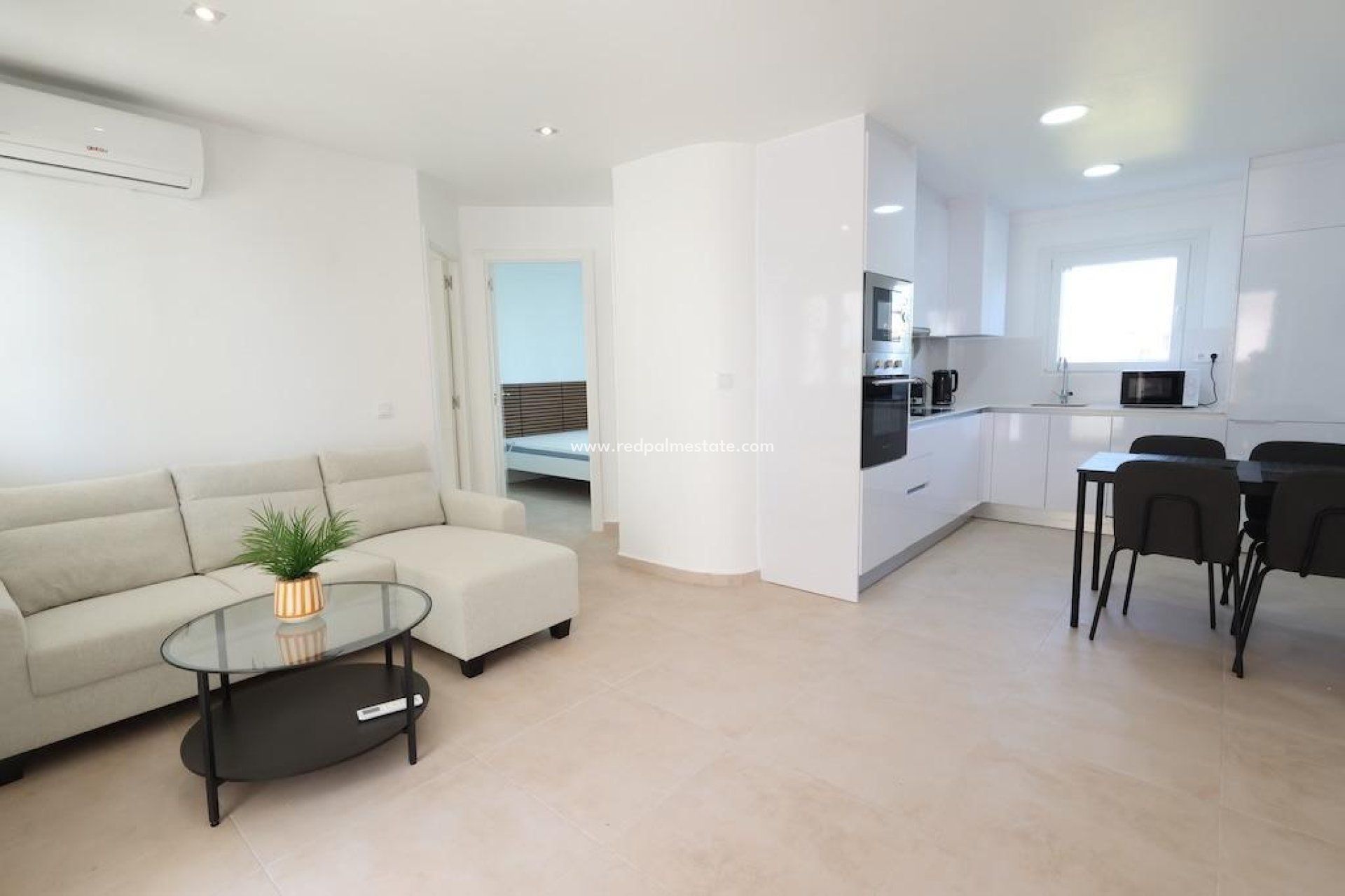 Återförsäljning - Bungalow -
Orihuela Costa - La Zenia