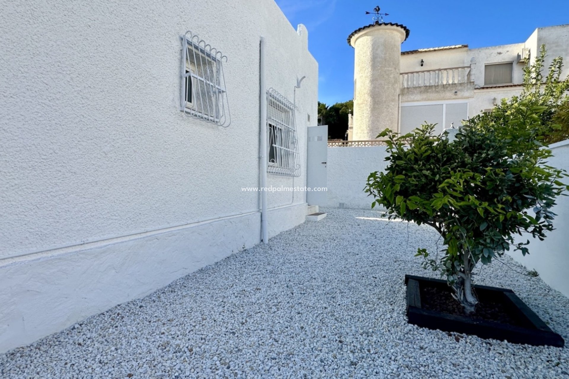 Återförsäljning - Bungalow -
Orihuela Costa - Las Filipinas