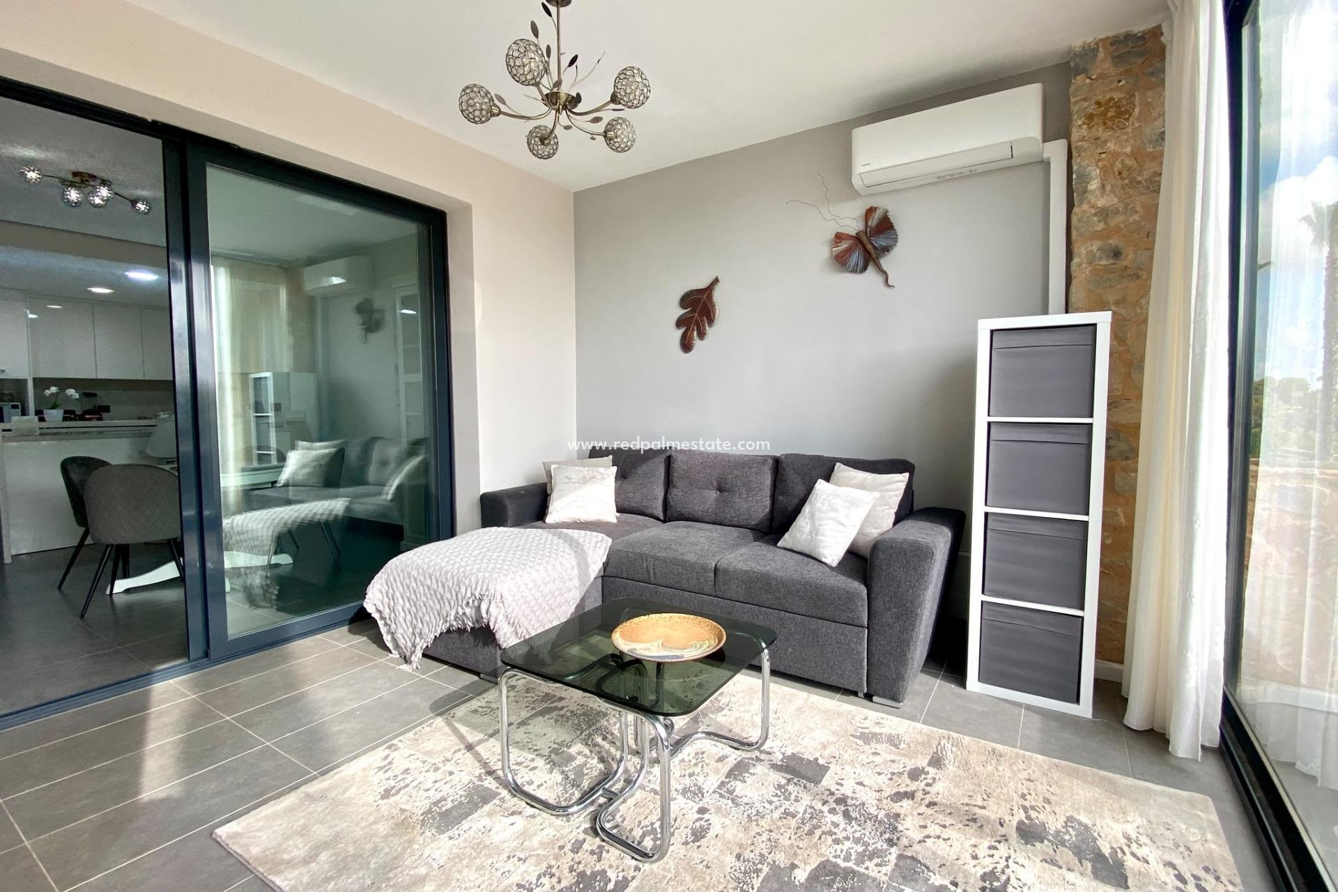 Återförsäljning - Bungalow -
Orihuela Costa - Las Ramblas Golf