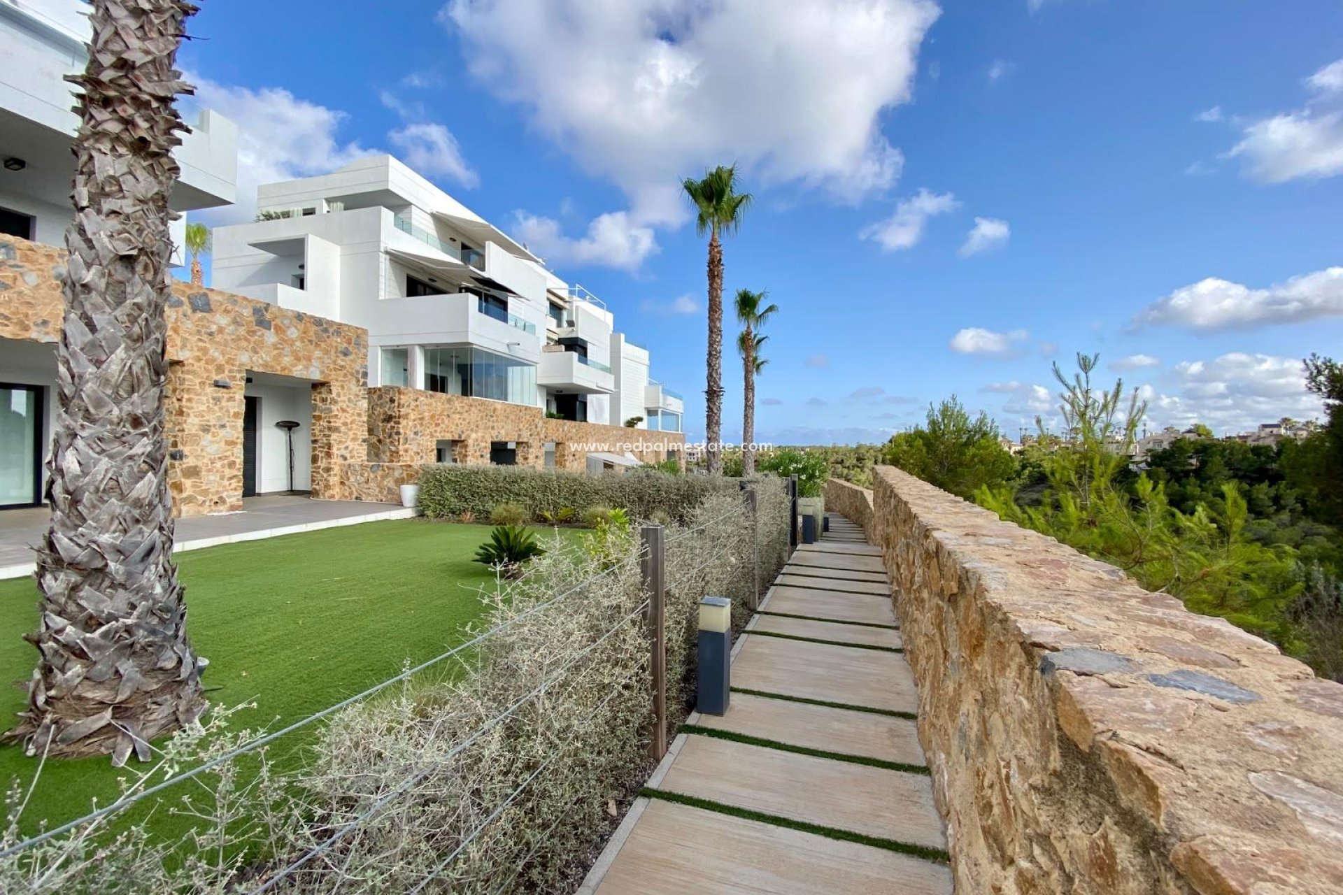 Återförsäljning - Bungalow -
Orihuela Costa - Las Ramblas Golf