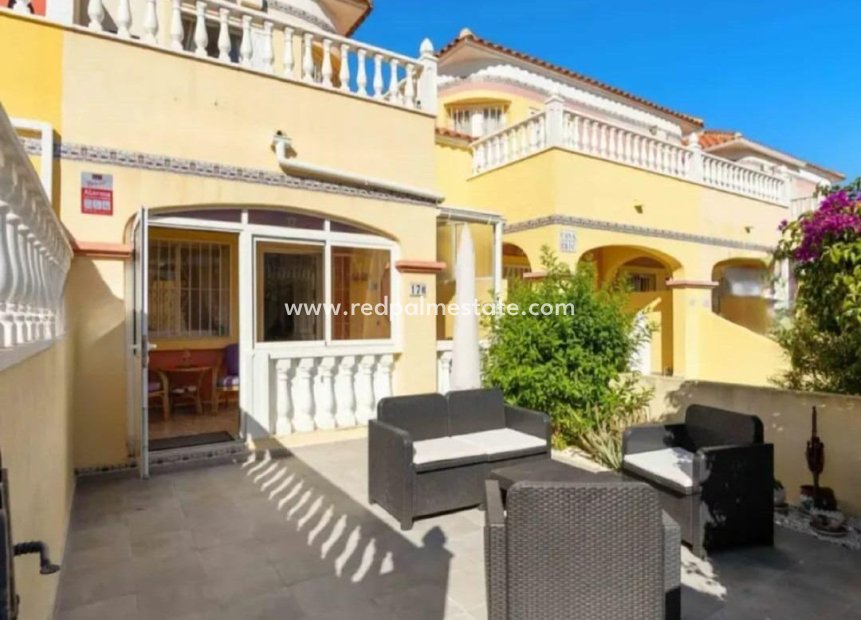 Återförsäljning - Bungalow -
Orihuela Costa - Lomas de Cabo Roig